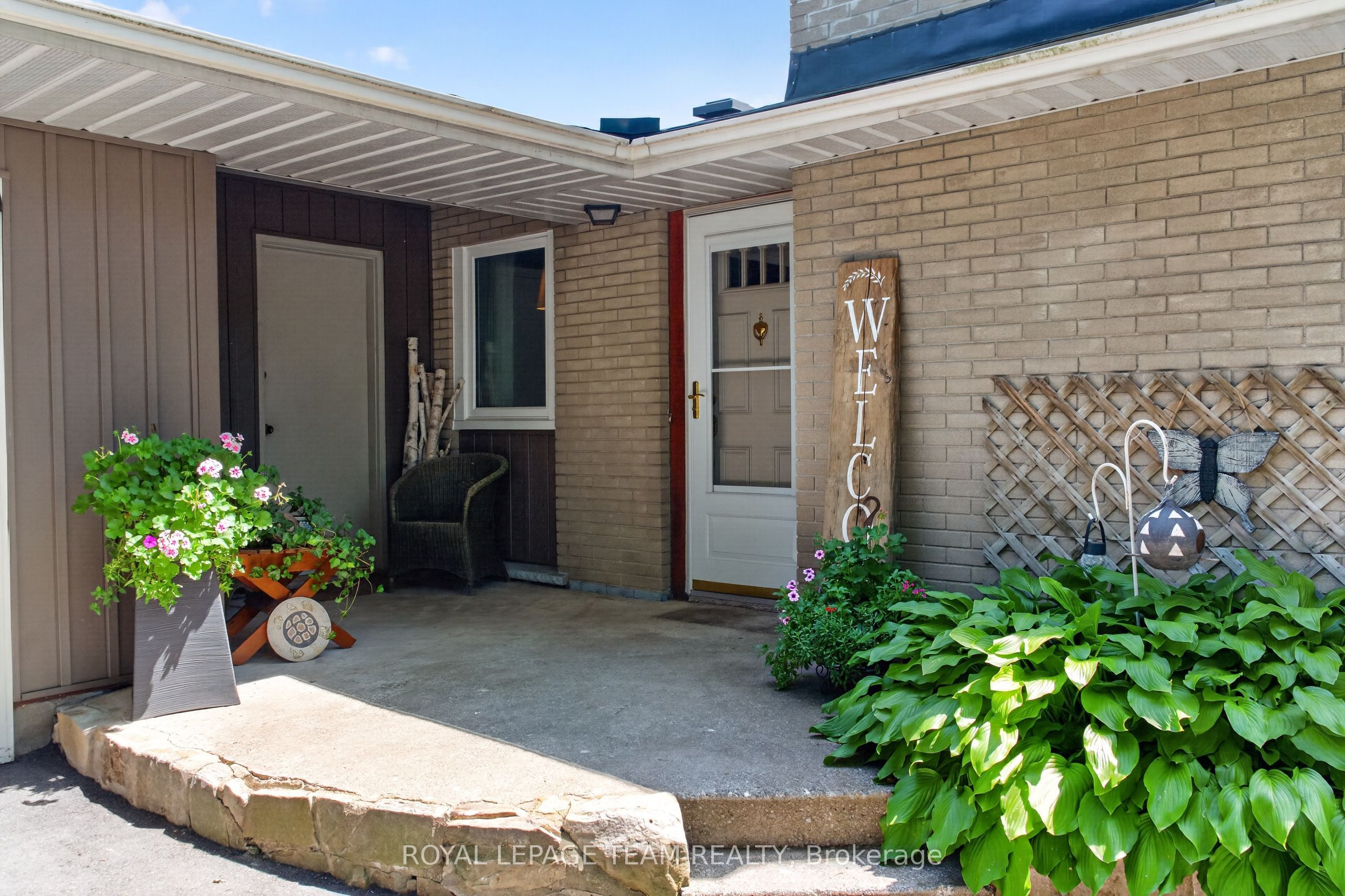 9 Laurentide Road, Bells Corners and South to Fallowfield, ON K2H 6T6 photo 4