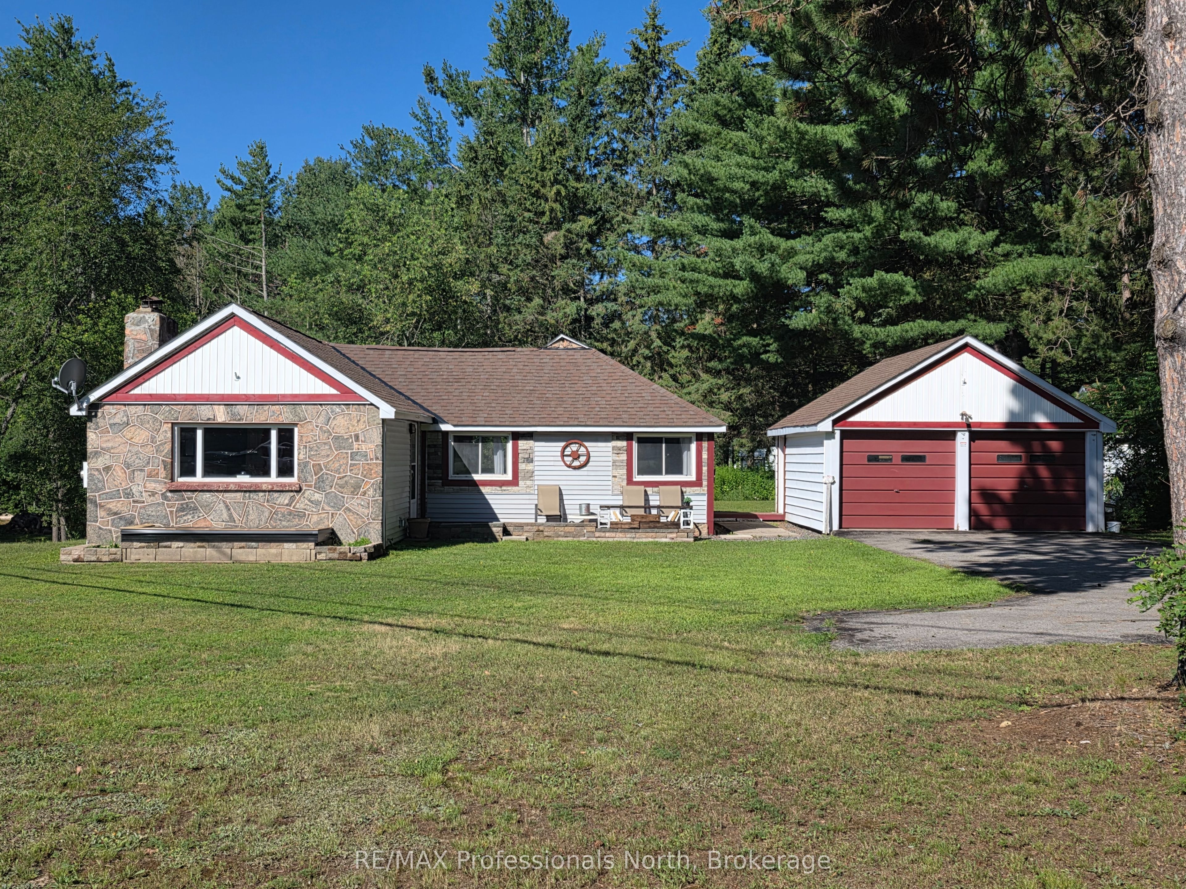1007 West Road, Minden Hills, ON K0M 2K0 photo 5