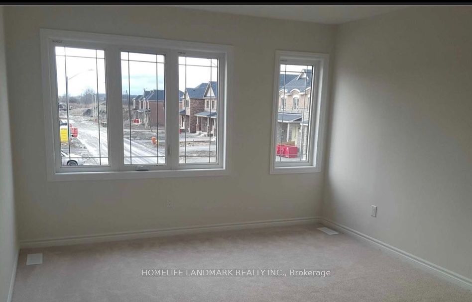 58 Palace Street, Thorold, ON L2V 0J6 photo 2