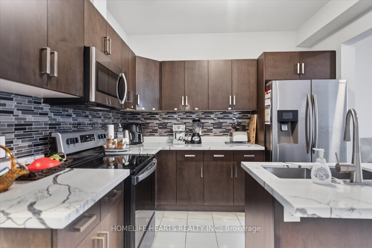 9561 Tallgrass Avenue, Niagara Falls, ON L2G 0Y3 photo 3