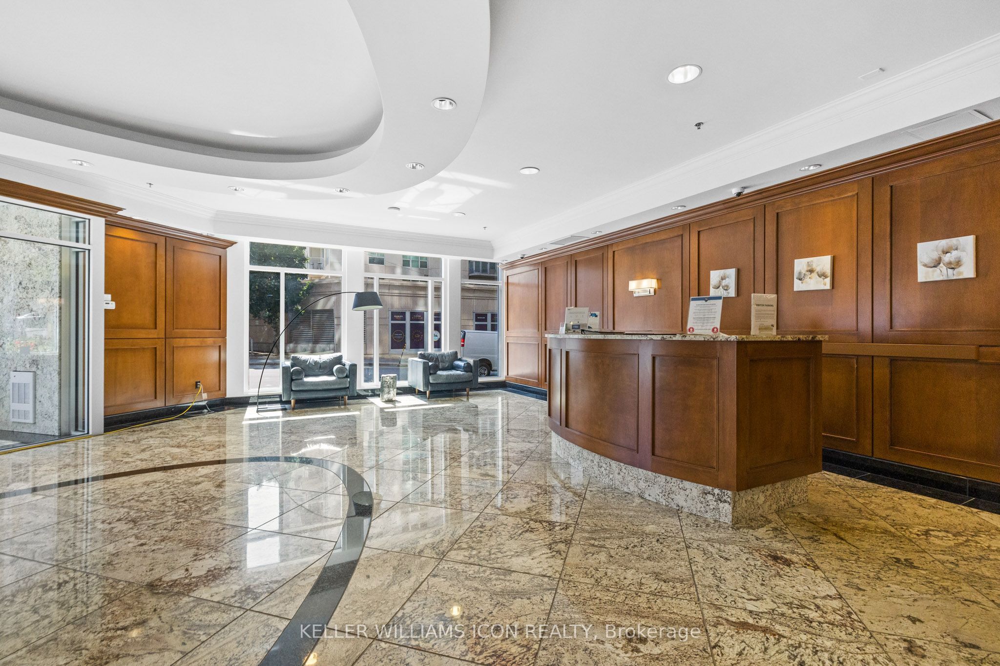 195 BESSERER Street 2202, Lower Town - Sandy Hill, ON K1N 0B6 photo 4