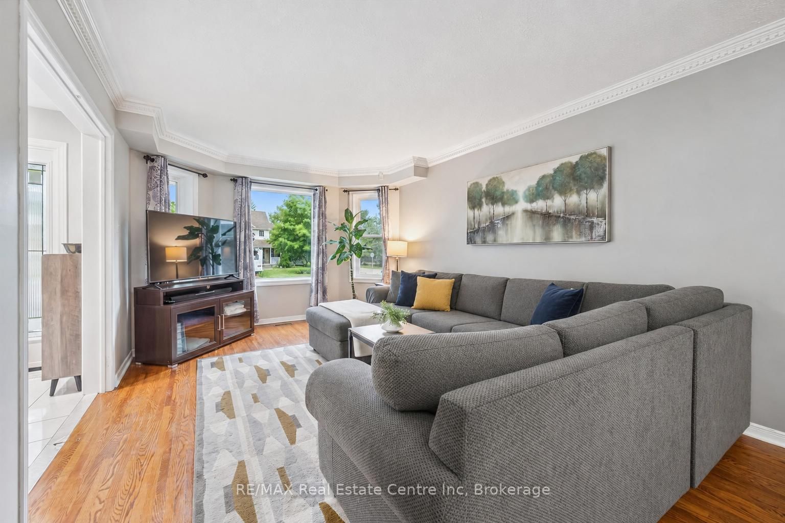 339 DANIEL Crescent, Centre Wellington, ON N0B 1S0 photo 3