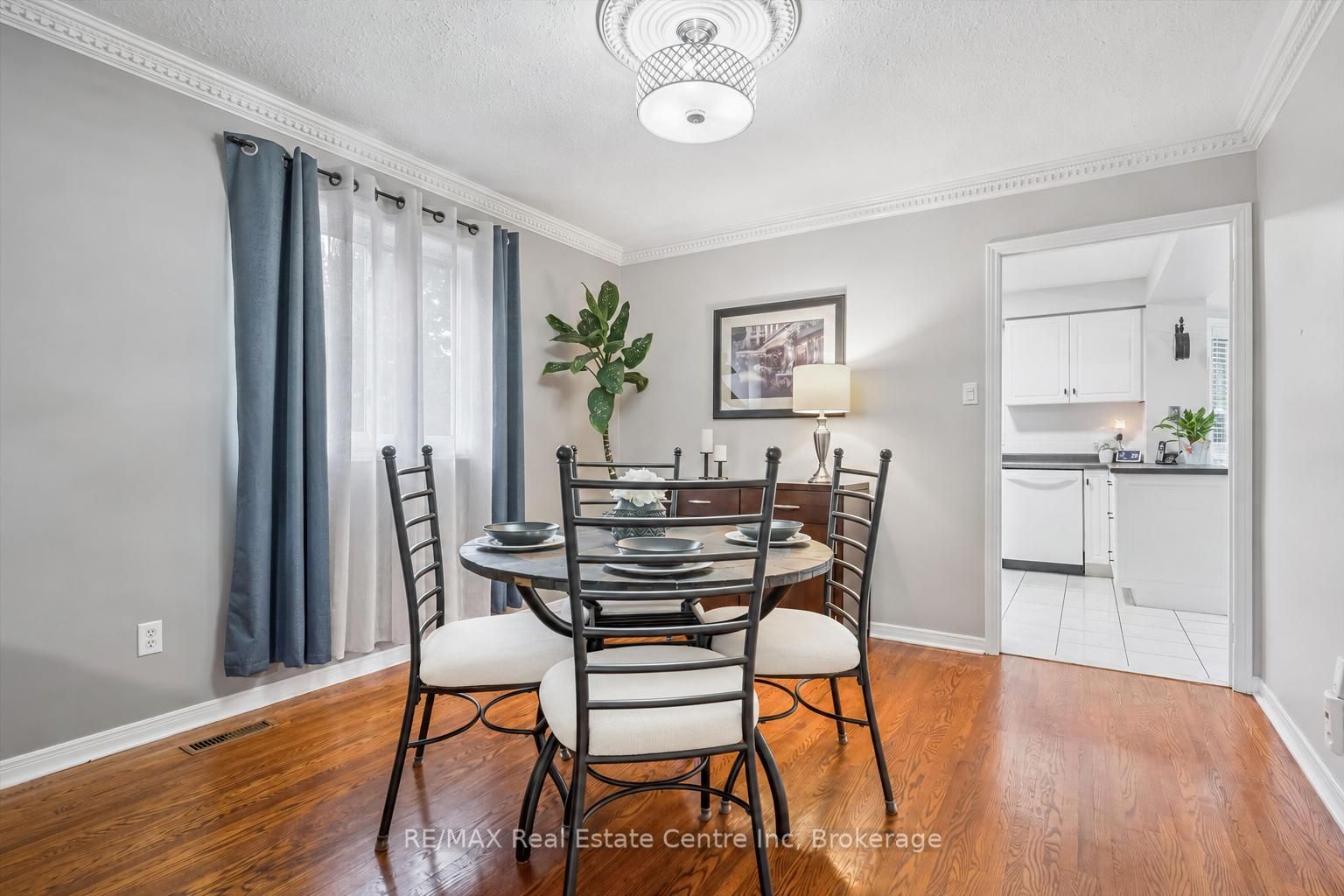 339 DANIEL Crescent, Centre Wellington, ON N0B 1S0 photo 5