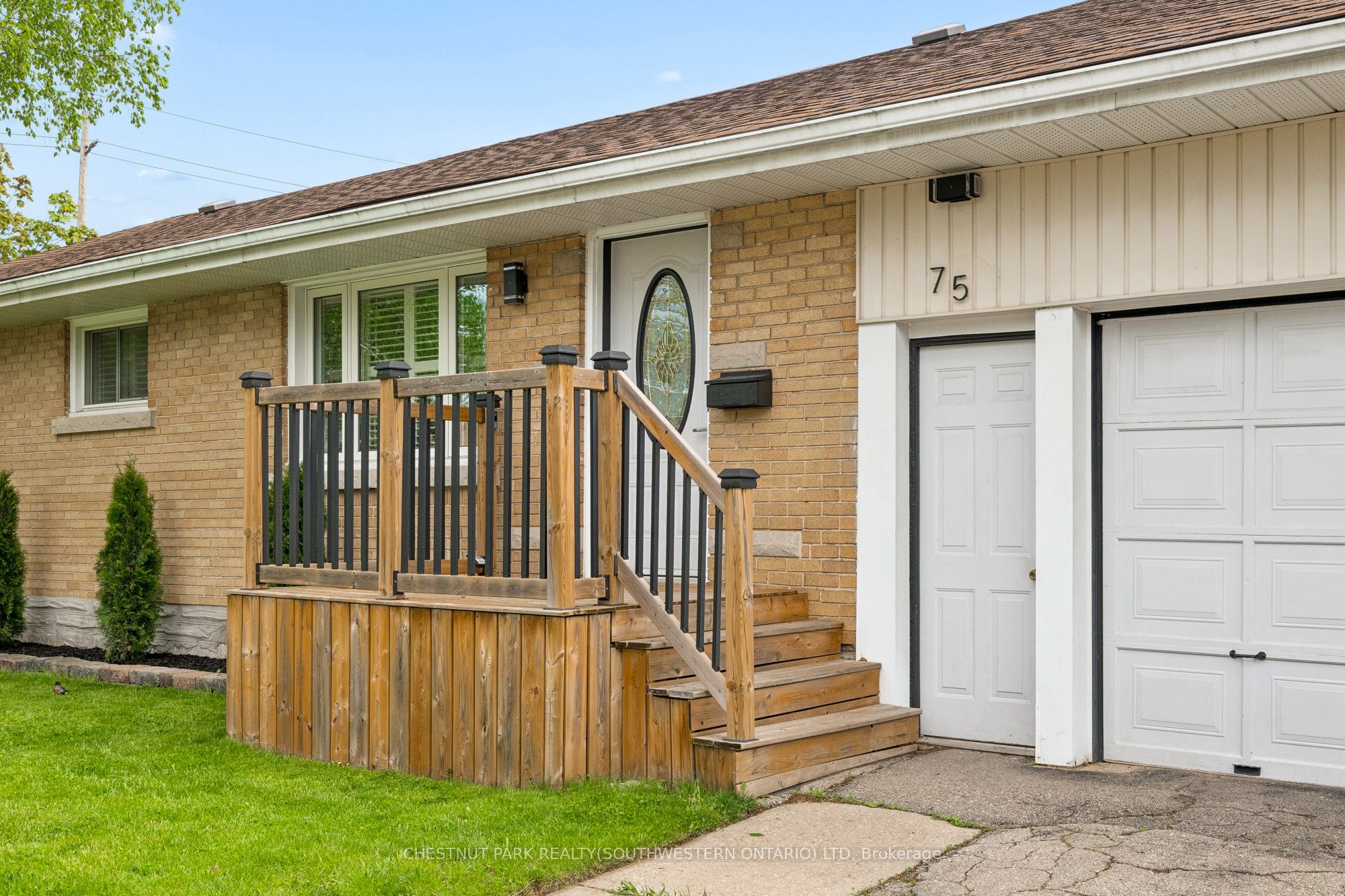 75 Albert Street, Cambridge, ON N1R 3N3 photo 3