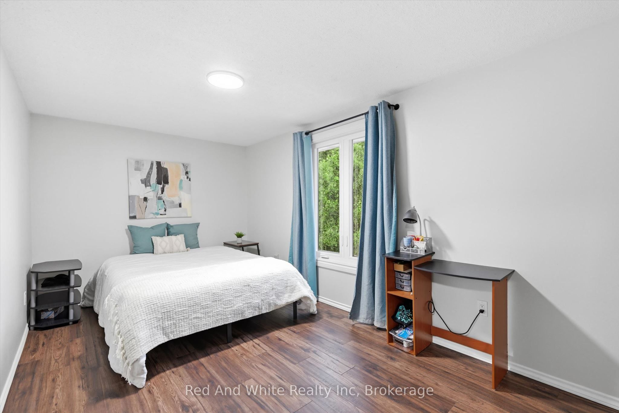 450 East 42nd Street, Hamilton, ON L8T 3B3 photo 5