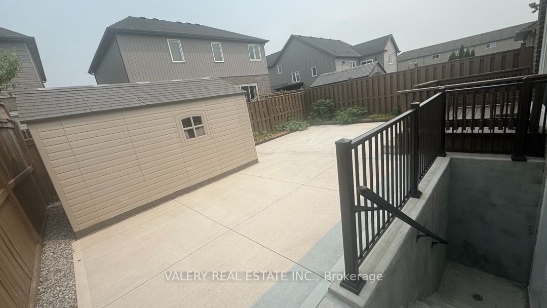 8446 Jennifer Crescent Lower, Niagara Falls, ON L2H 0J3 photo 5