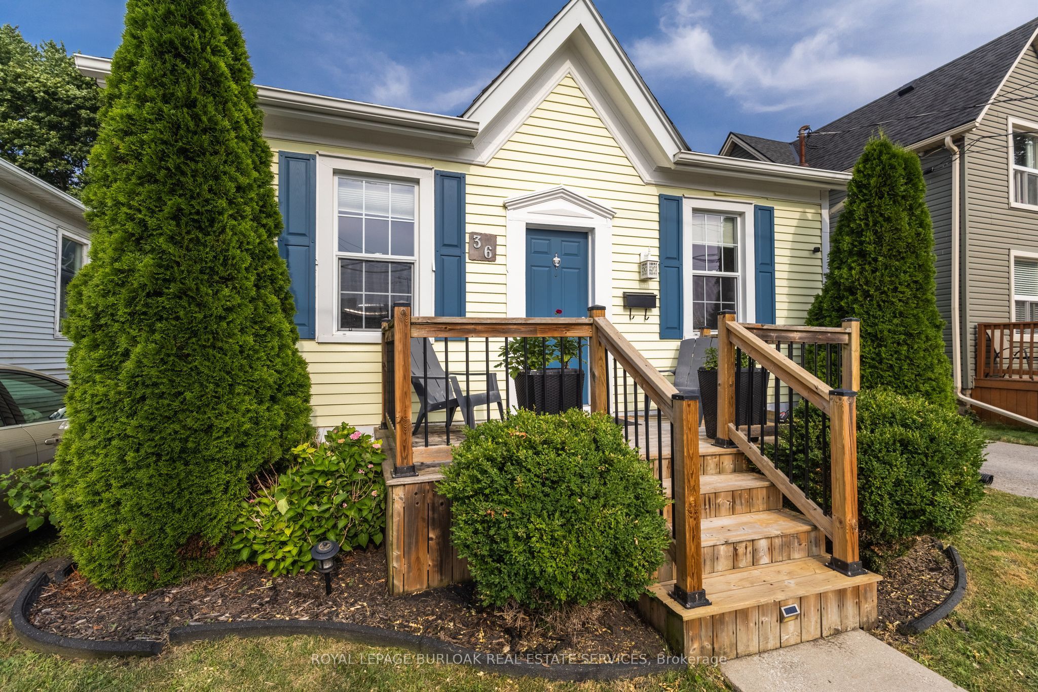 36 Woodland Avenue, St. Catharines, ON L2R 5A2 photo 2