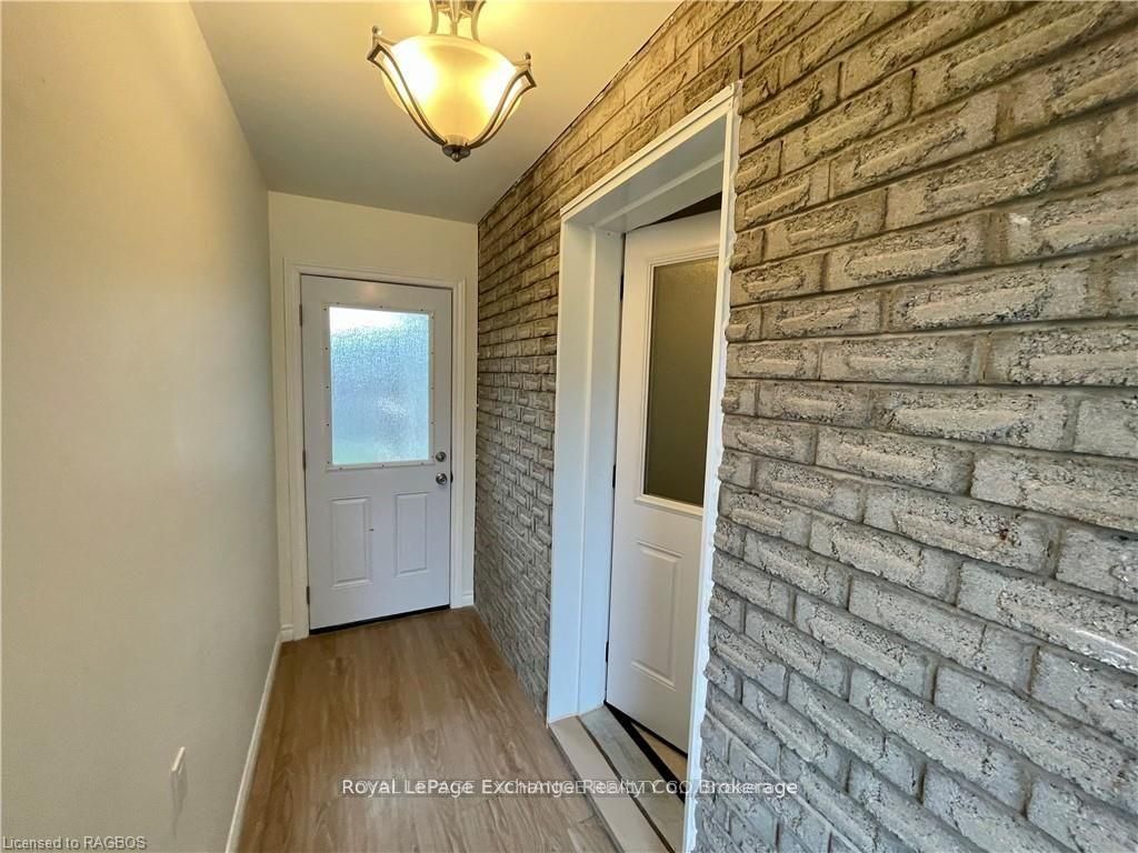792 Mackendrick Drive, Kincardine, ON N2Z 3A5 photo 2