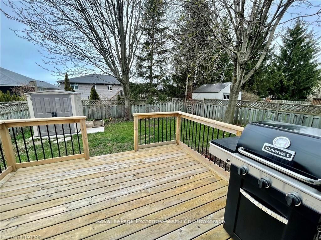 792 Mackendrick Drive, Kincardine, ON N2Z 3A5 photo 5