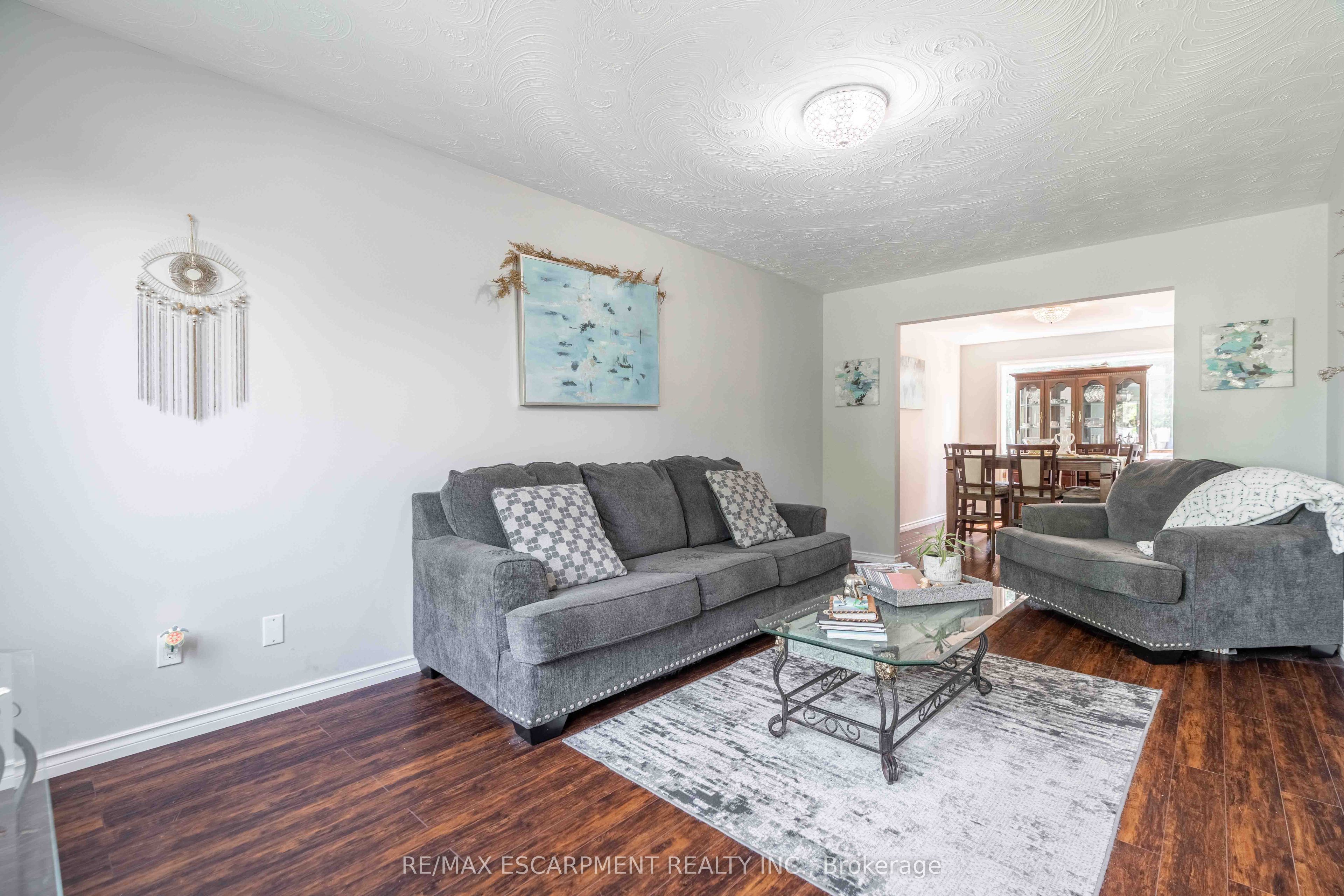 54 SELKIRK Street, Haldimand, ON N3W 1J4 photo 5