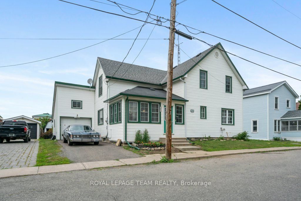 506 Victoria Street, North Dundas, ON K0C 2K0 photo 2