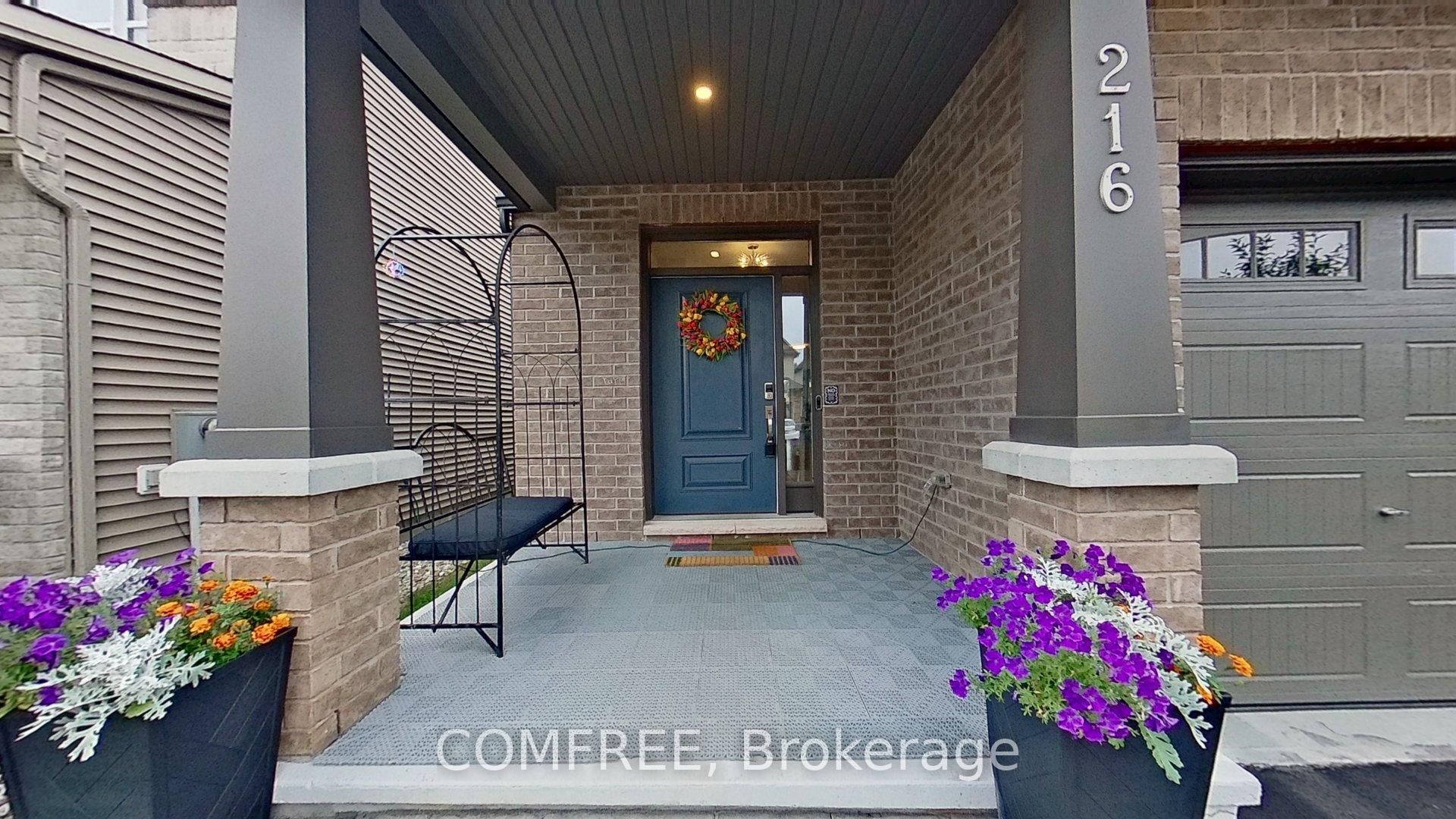 216 Magpie Street, Blossom Park - Airport and Area, ON K1T 0N4 photo 2
