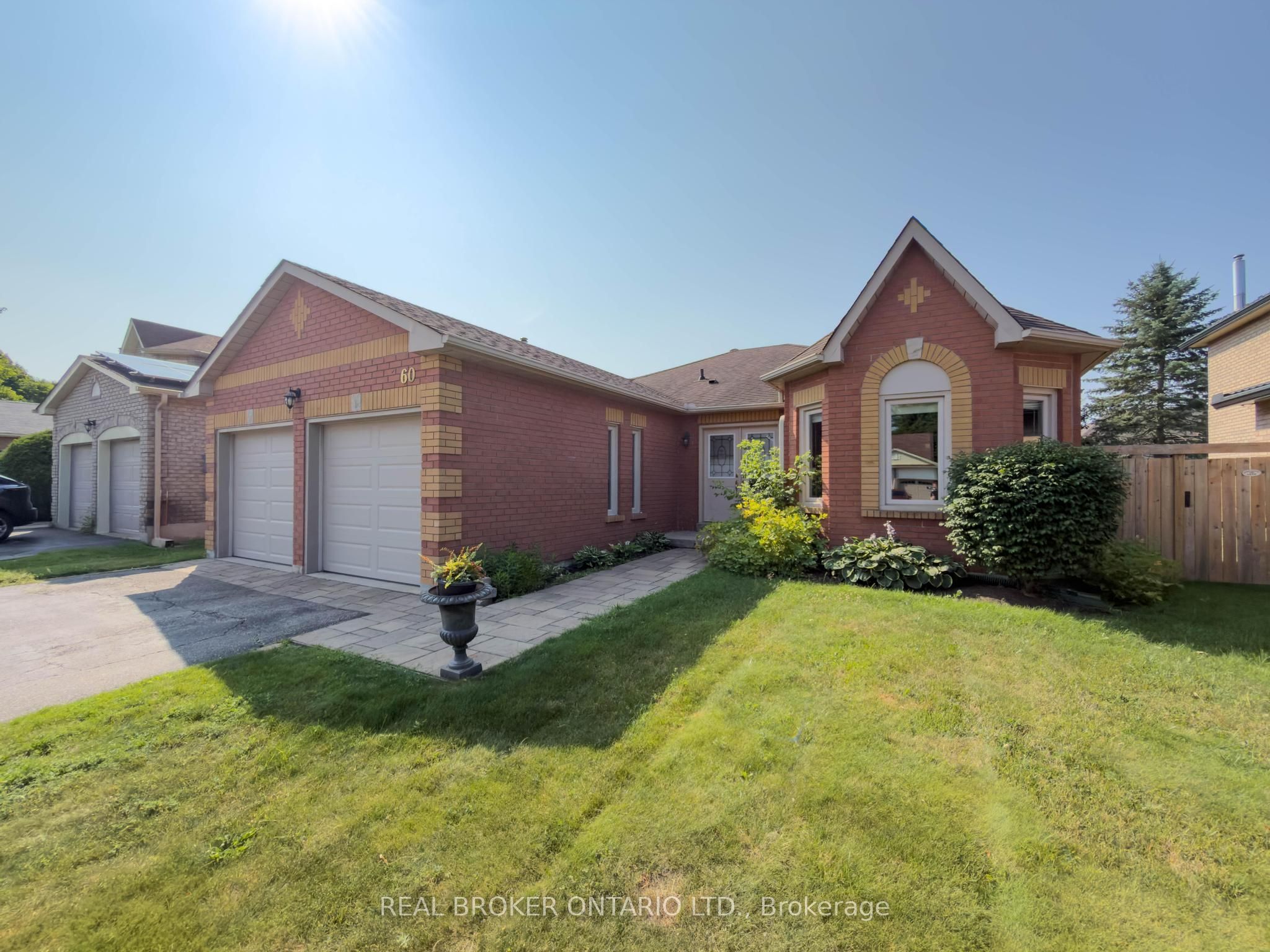 60 Attwood Drive, Cambridge, ON N1T 1L4 photo 3