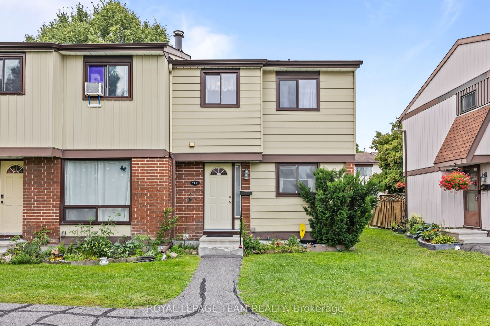 11E FOXHILL Way, Barrhaven, ON K2J 1P3 photo 4