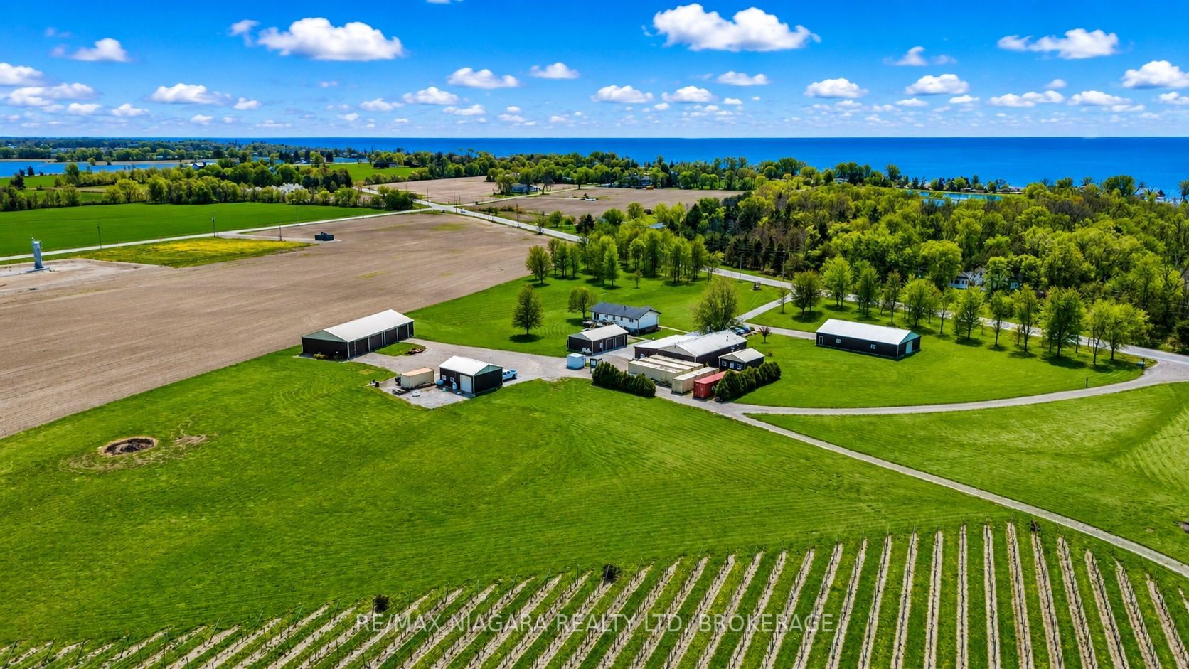410 County Rd 50 Road W, Essex, ON N0R 1G0