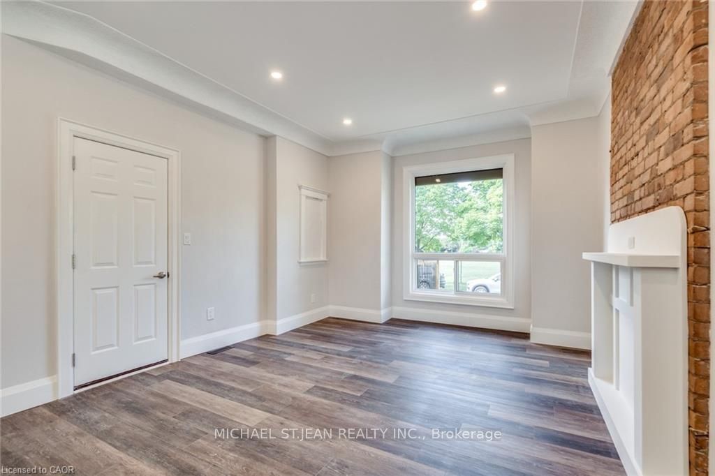 276 Sanford Avenue N 1, Hamilton, ON L8L 6A1 photo 3