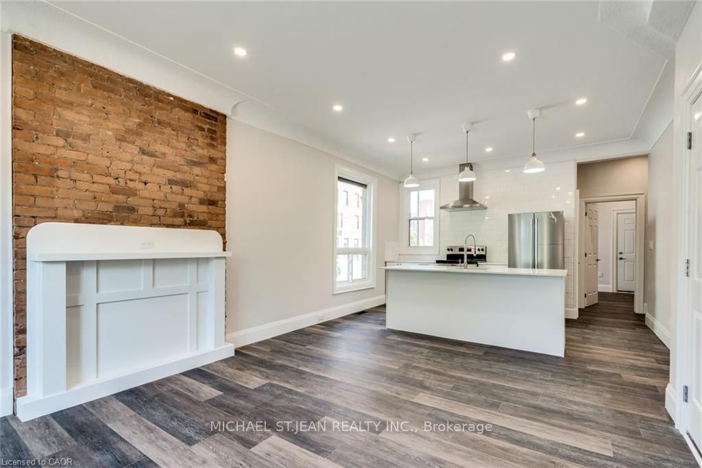 276 Sanford Avenue N 1, Hamilton, ON L8L 6A1 photo 4