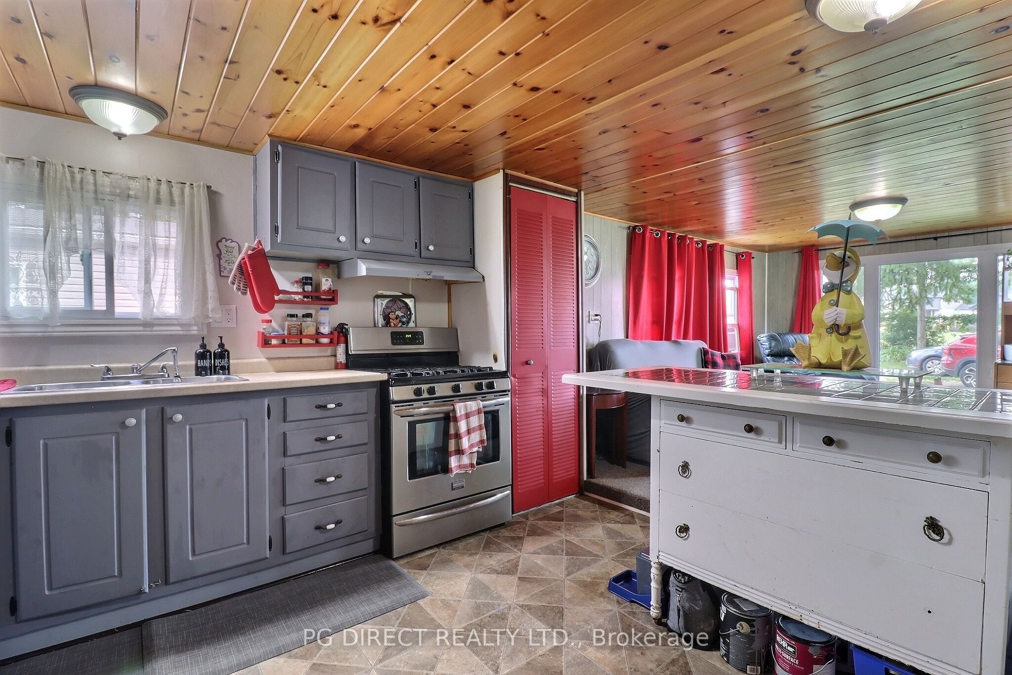 200 Agnes Street 15, Thames Centre, ON N0M 1P0 photo 5