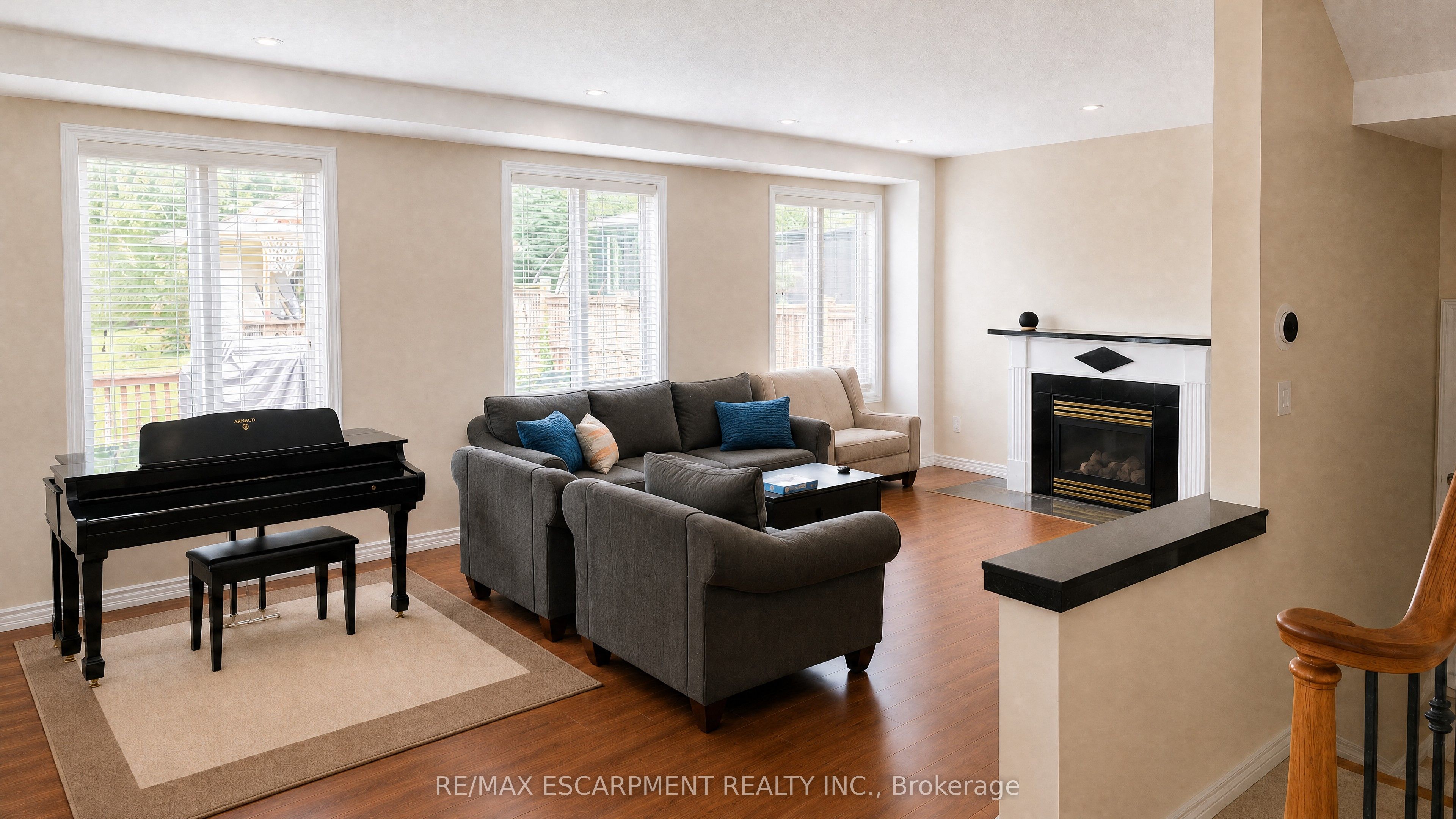 349 Braithwaite Avenue, Hamilton, ON L9G 5A7 photo 5