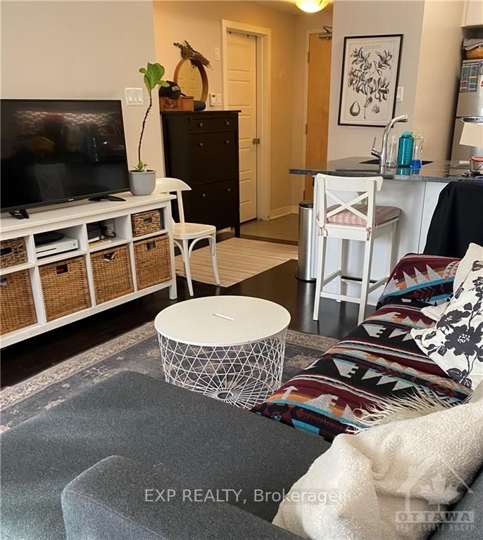 300A LETT Street 503, West Centre Town, ON K1R 0A8 photo 3