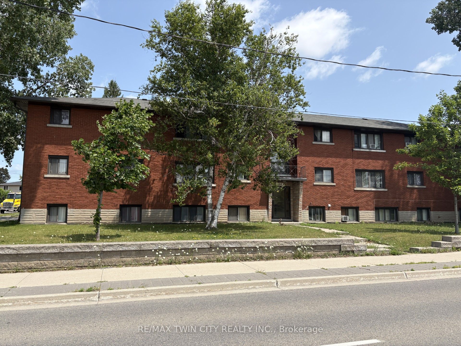 368 Weber Street W, Kitchener, ON N2H 4B2
