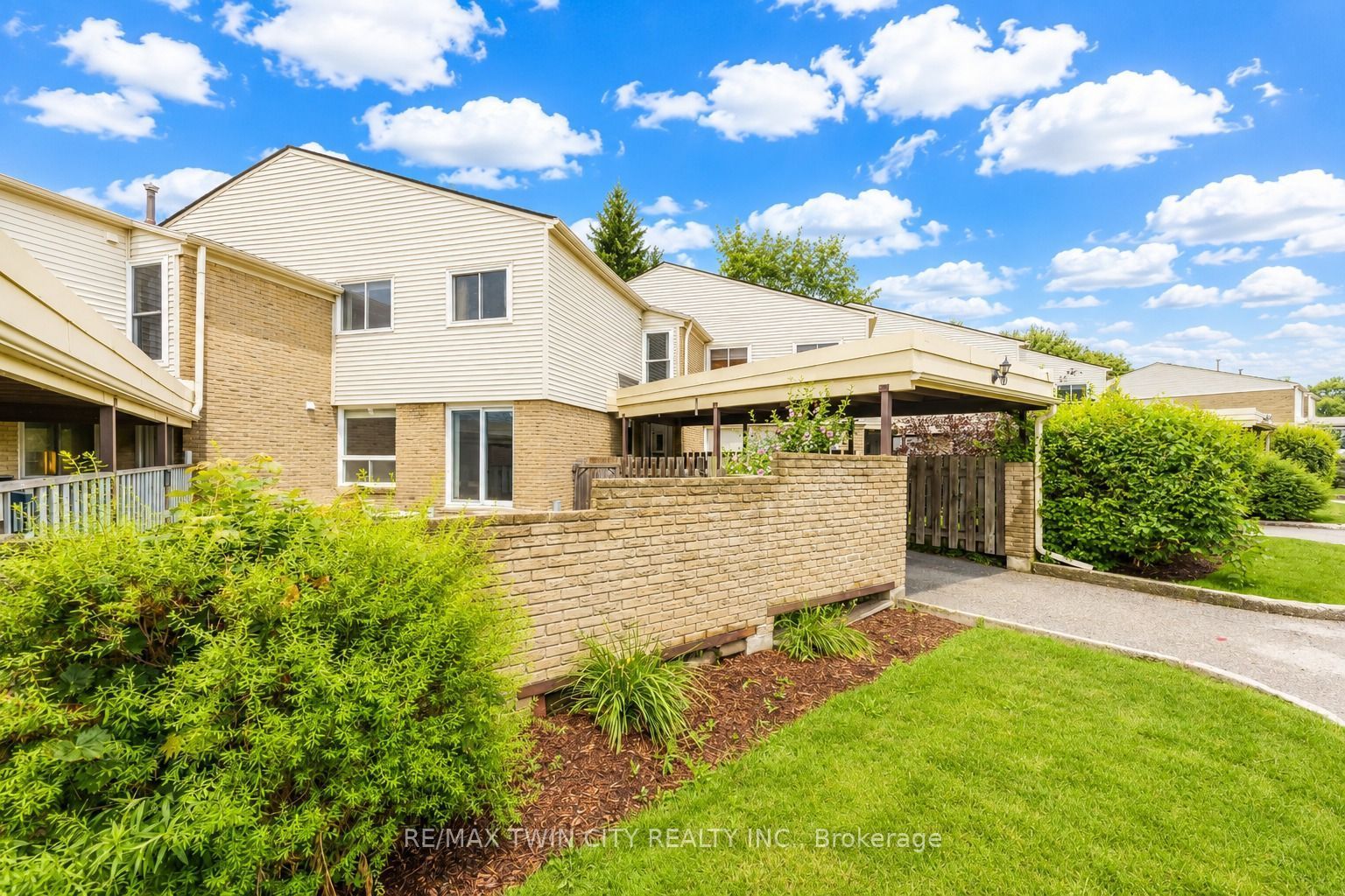 415 Morgan Avenue 23, Kitchener, ON N2A 2V6