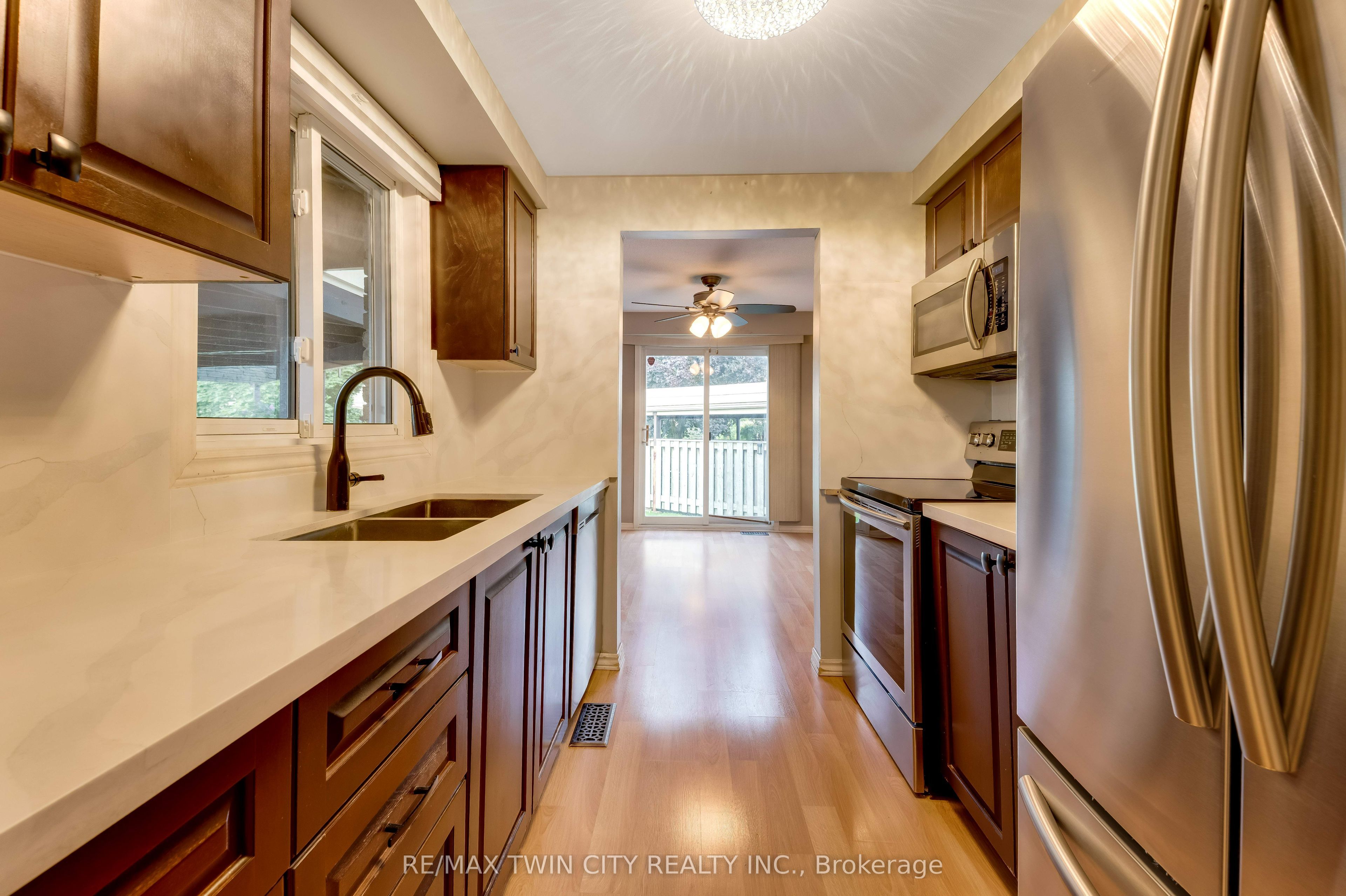 415 Morgan Avenue 23, Kitchener, ON N2A 2V6 photo 4