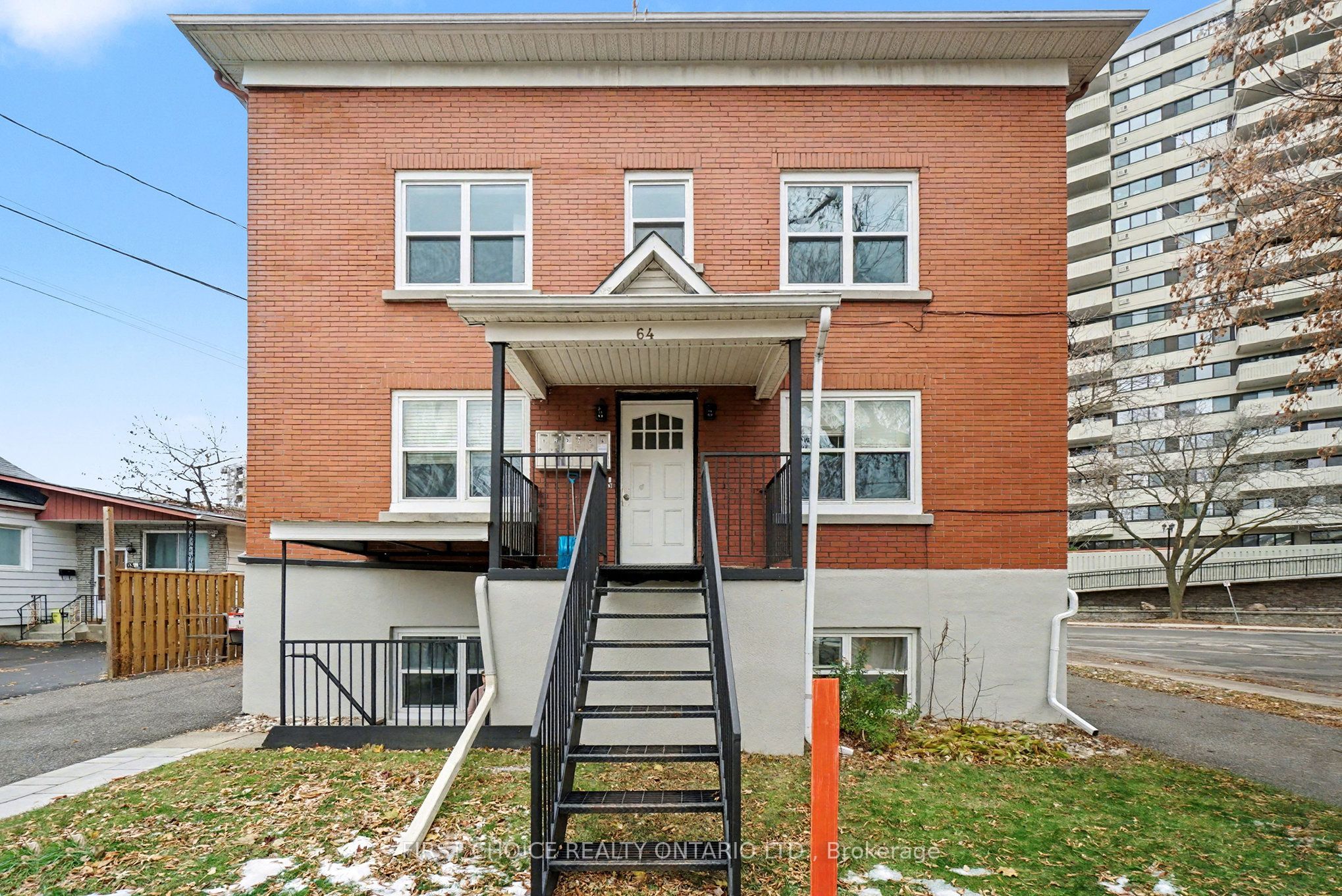 64 Genest Street, Vanier and Kingsview Park, ON K1L 7Z2