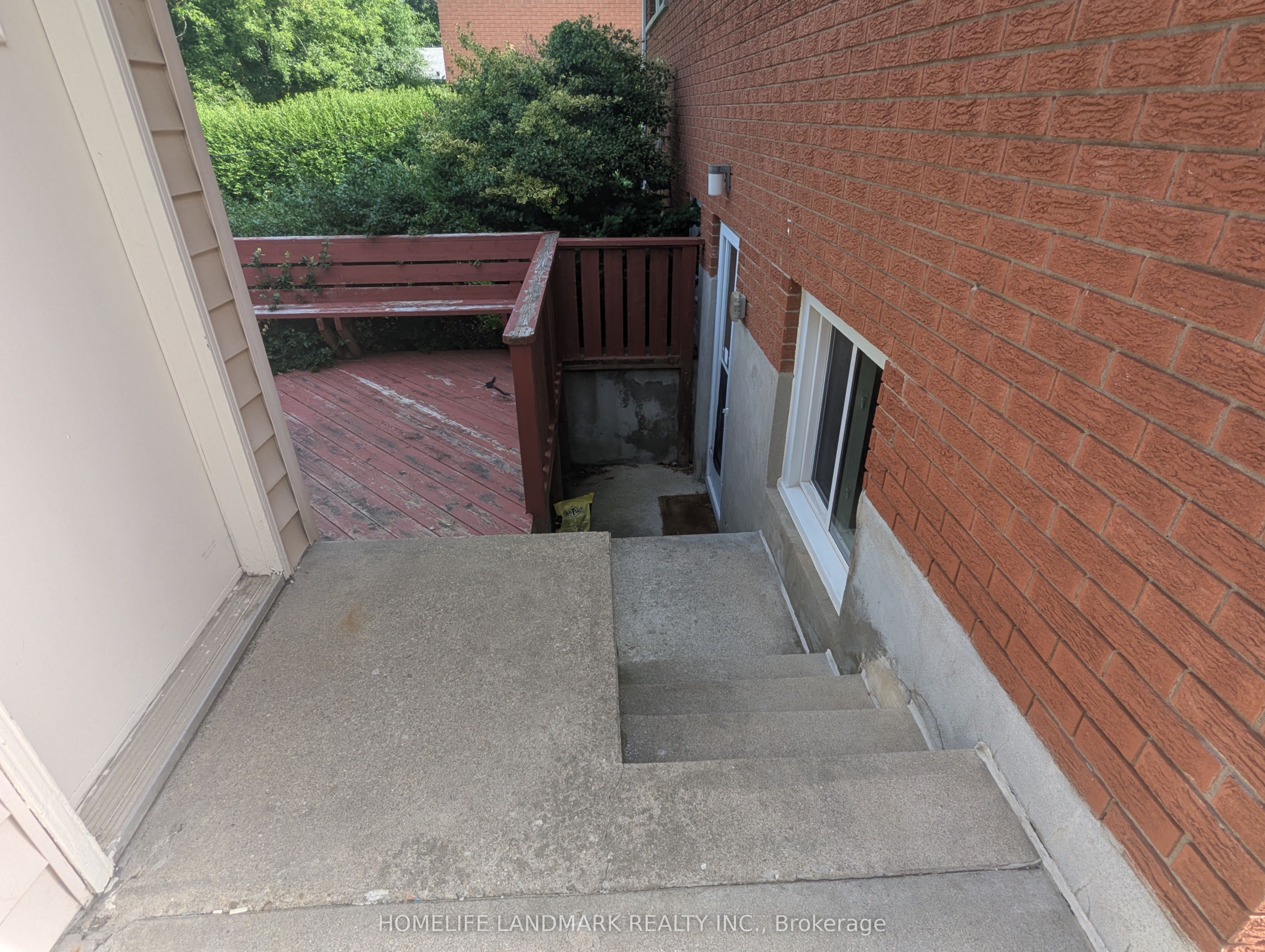 195 Carter Avenue Lower, Waterloo, ON N2J 3K5