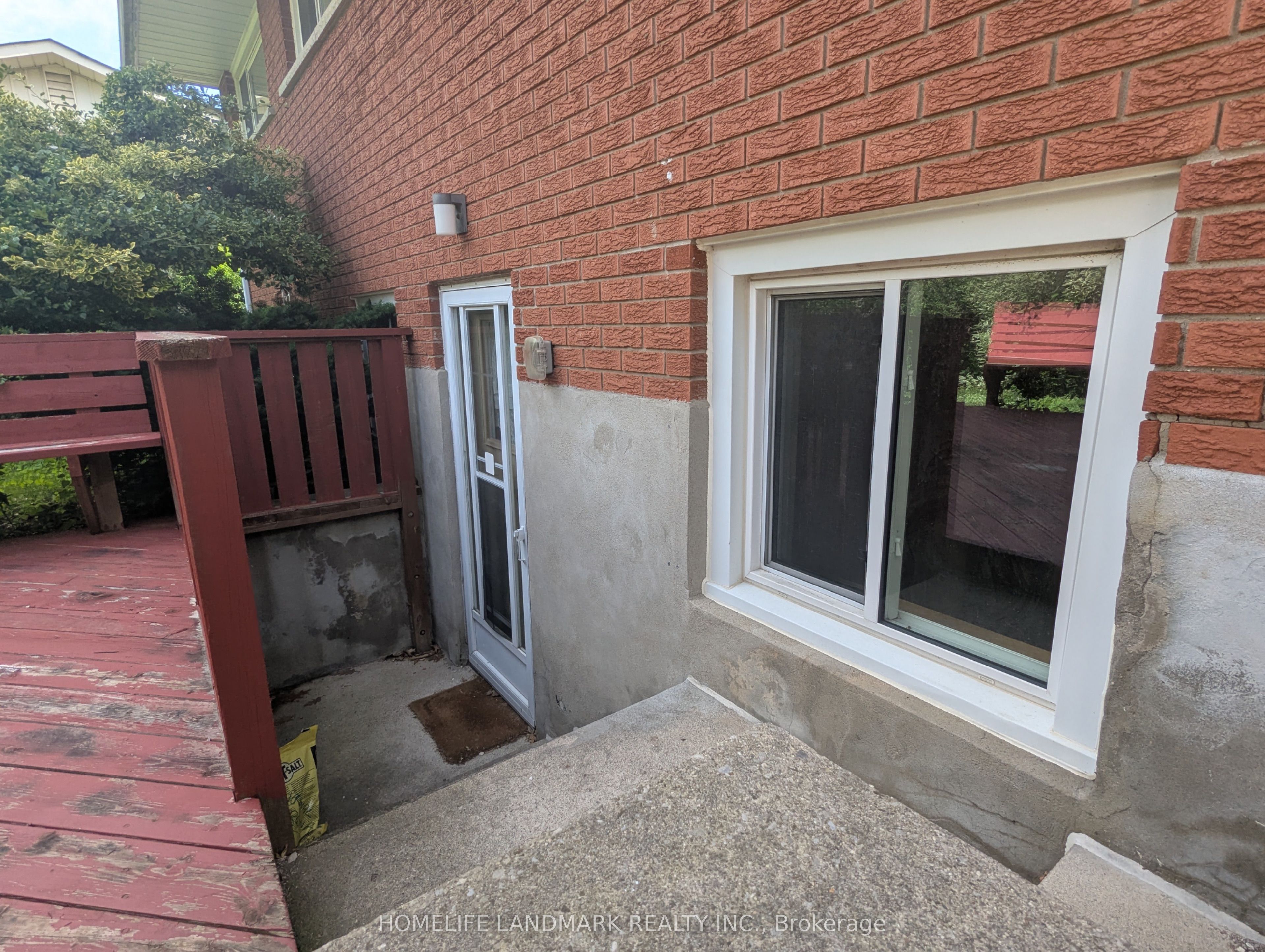 195 Carter Avenue Lower, Waterloo, ON N2J 3K5 photo 2