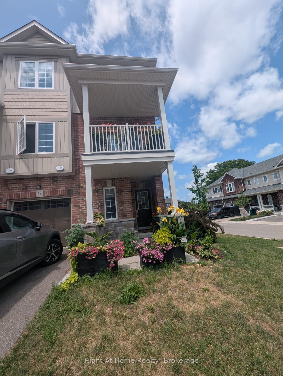 17 Roseberry Lane, Kitchener, ON N2B 0A9 photo 3
