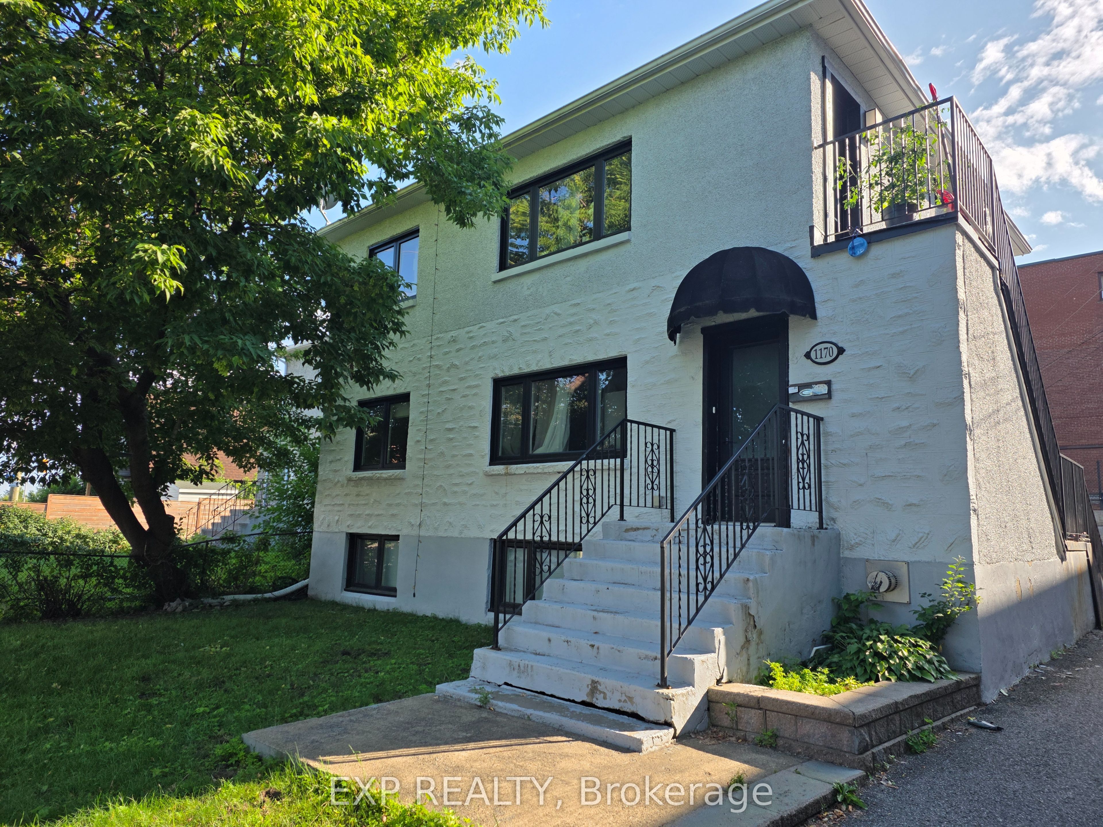 1170 Merivale Road, Carlington - Central Park, ON K1Z 6B7 photo 2