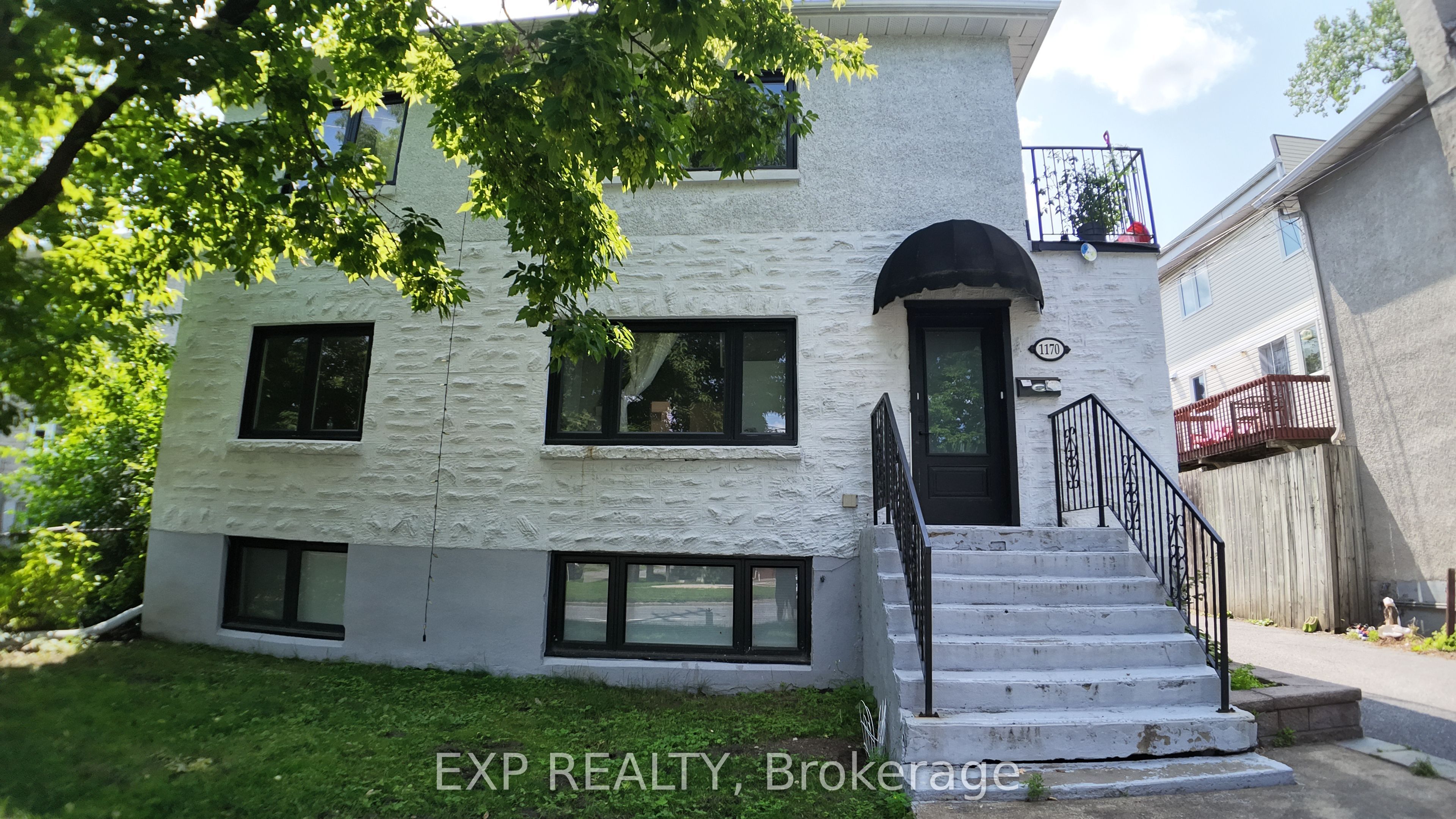1170 Merivale Road, Carlington - Central Park, ON K1Z 6B7 photo 5