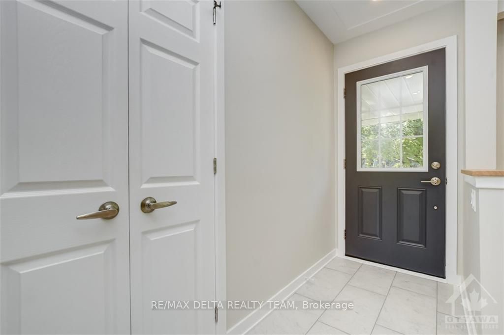 2173 BINGHAM Street A, Elmvale Acres and Area, ON K1G 2V6 photo 5