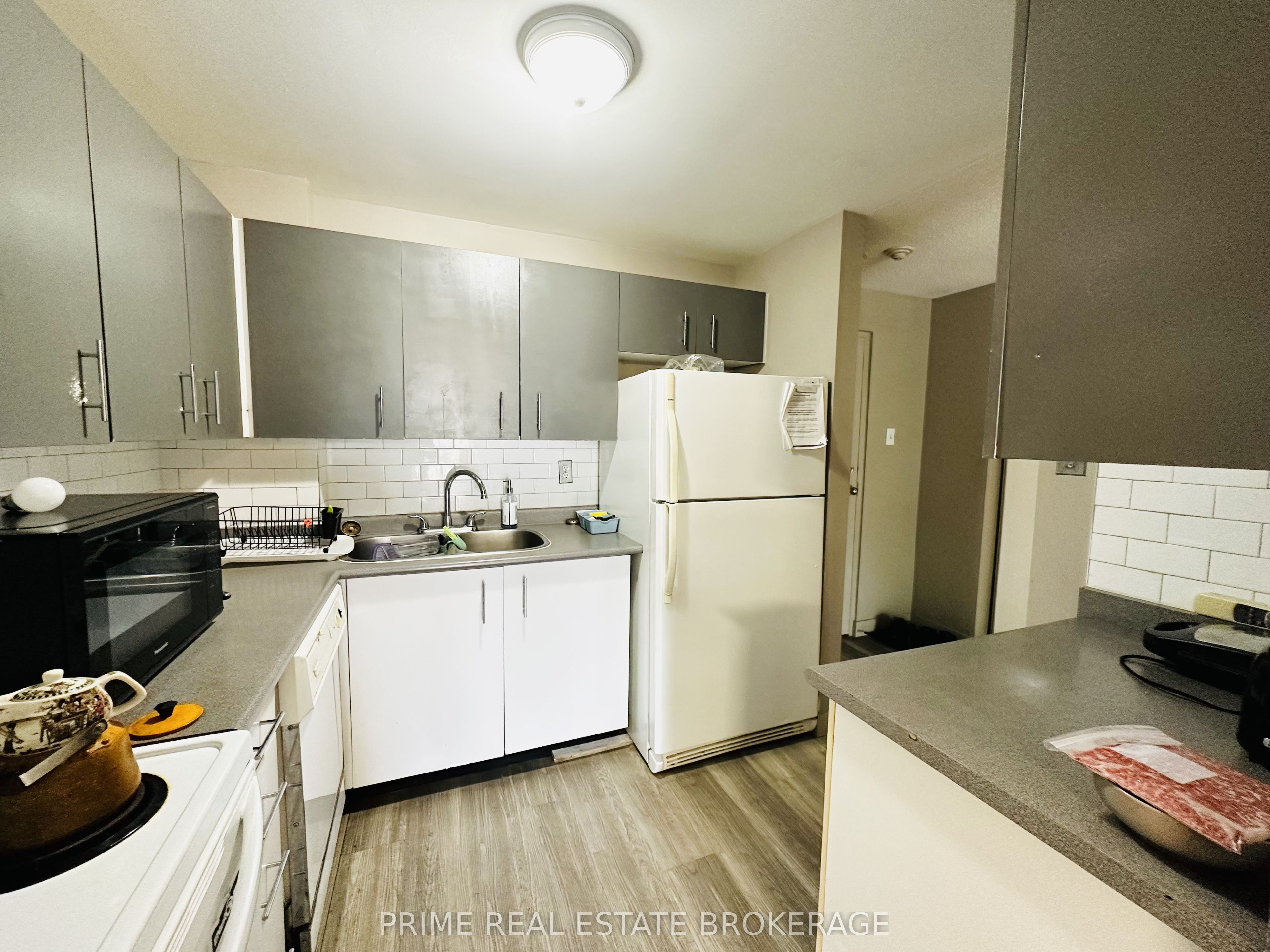 626 First Street 204, London East, ON N5V 2A2 photo 2