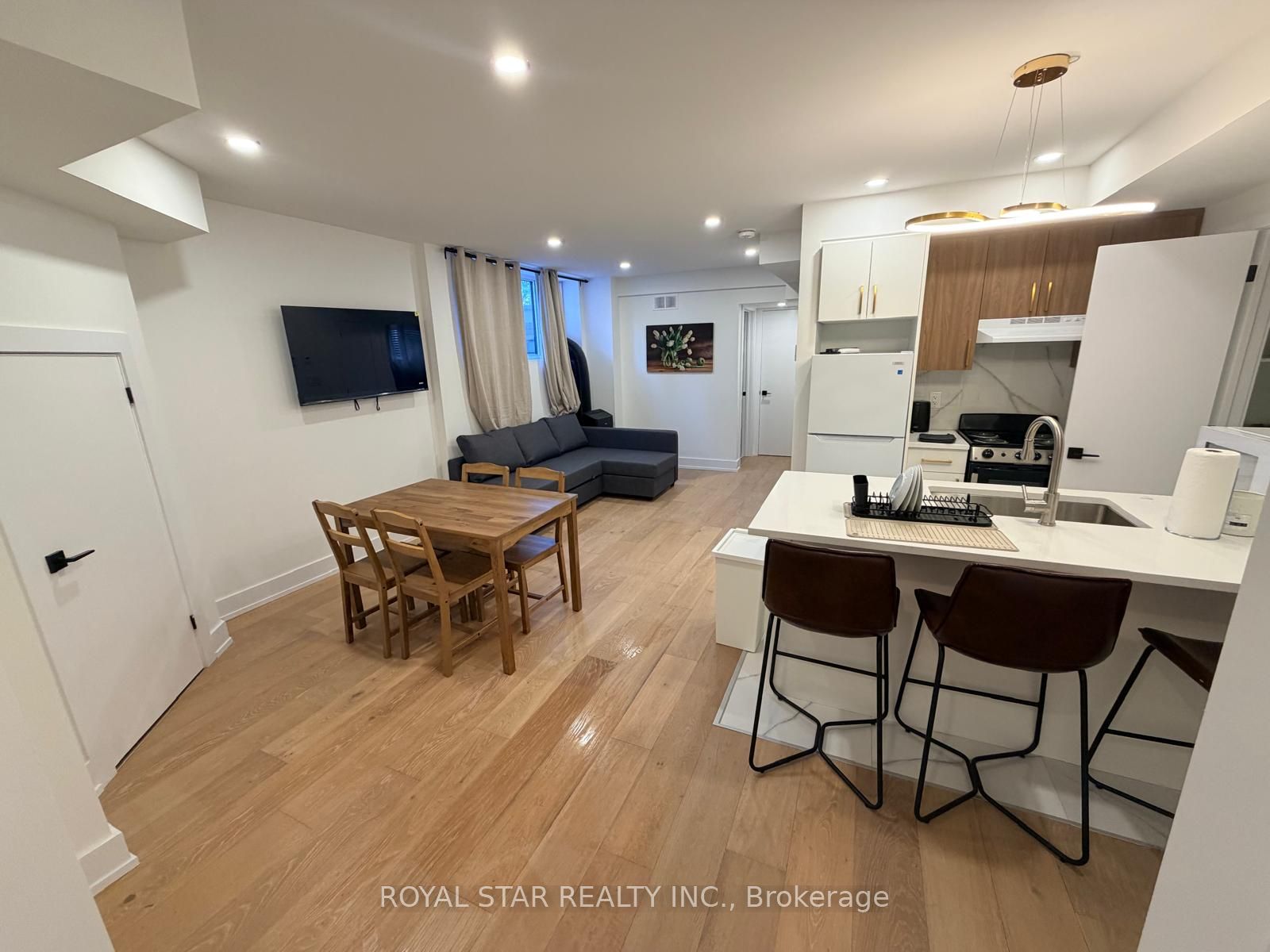 253 Duncairn Avenue Unit B, Westboro - Hampton Park, ON K1Z 5P3 photo 4