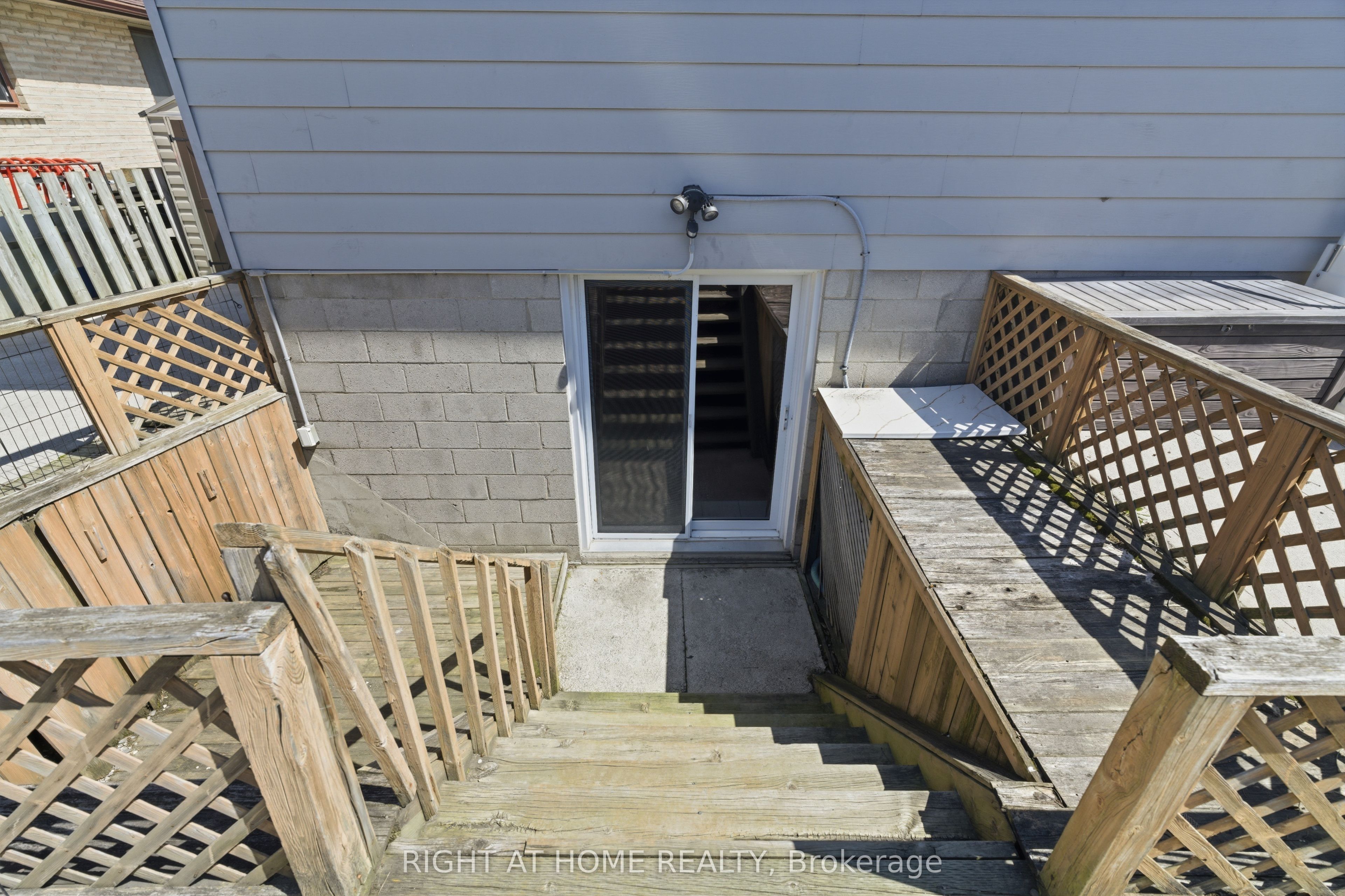 341 Rexford Drive Basement, Hamilton, ON L8W 1W2 photo 4