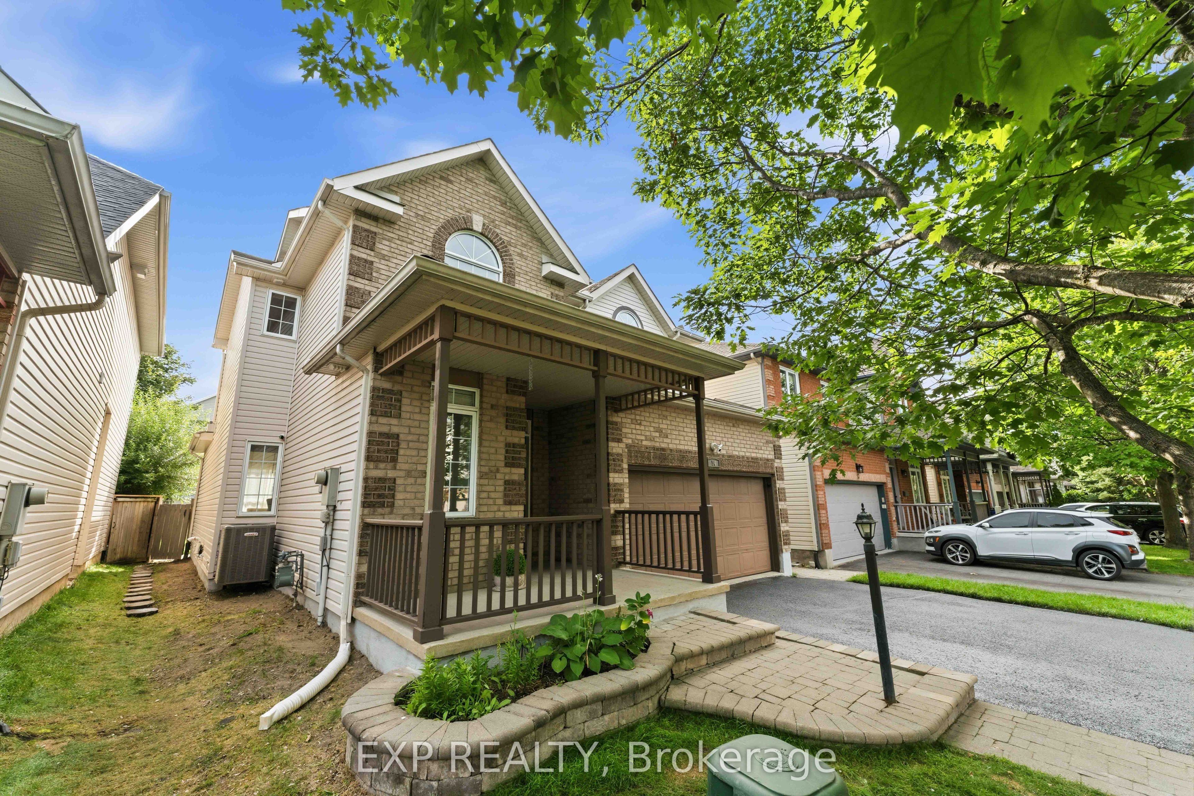 14 Colindale Avenue, Barrhaven, ON K2J 4V6 photo 3