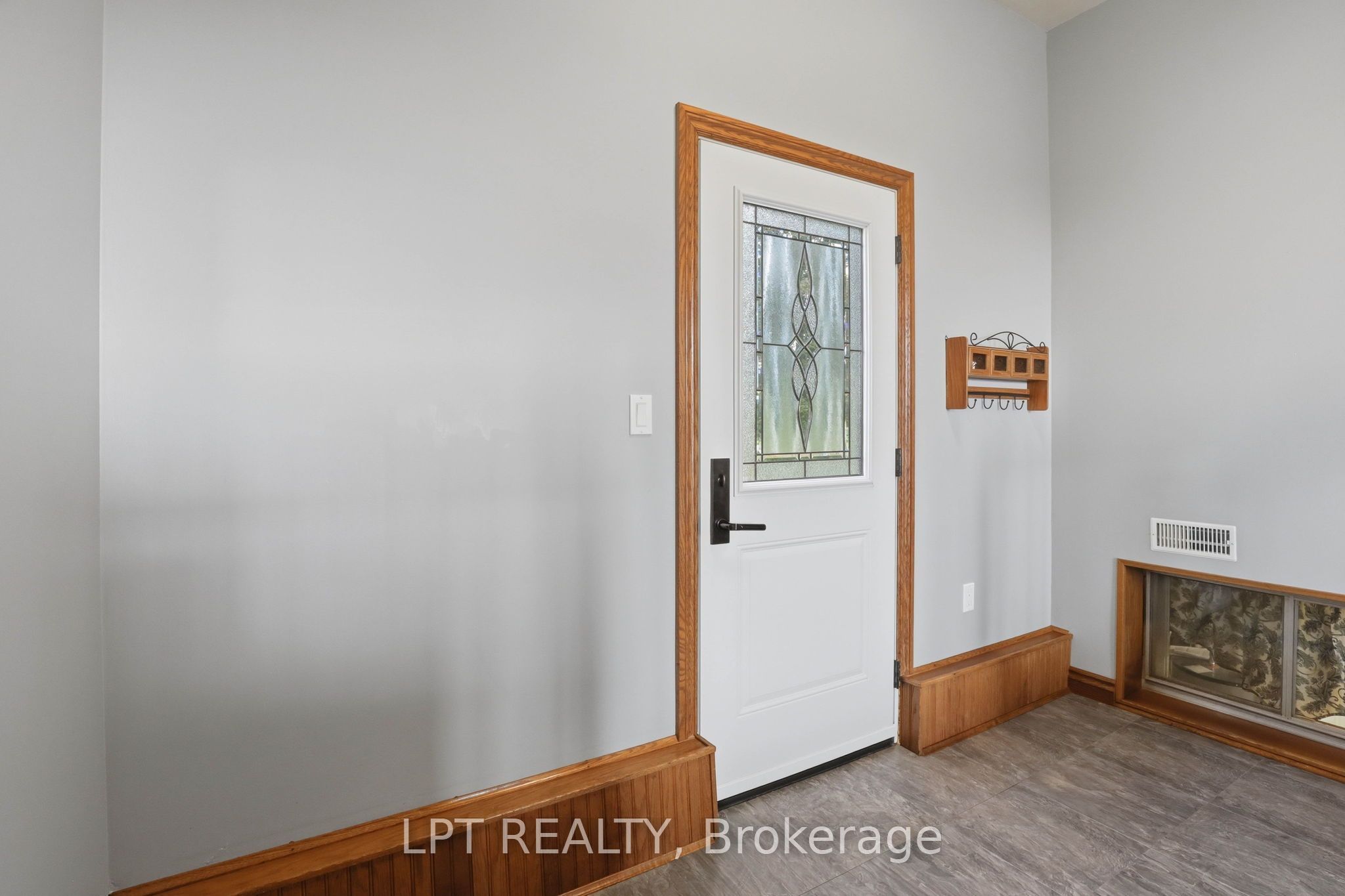 22095 Mc Dougall Line, West Elgin, ON N0L 2C0 photo 5