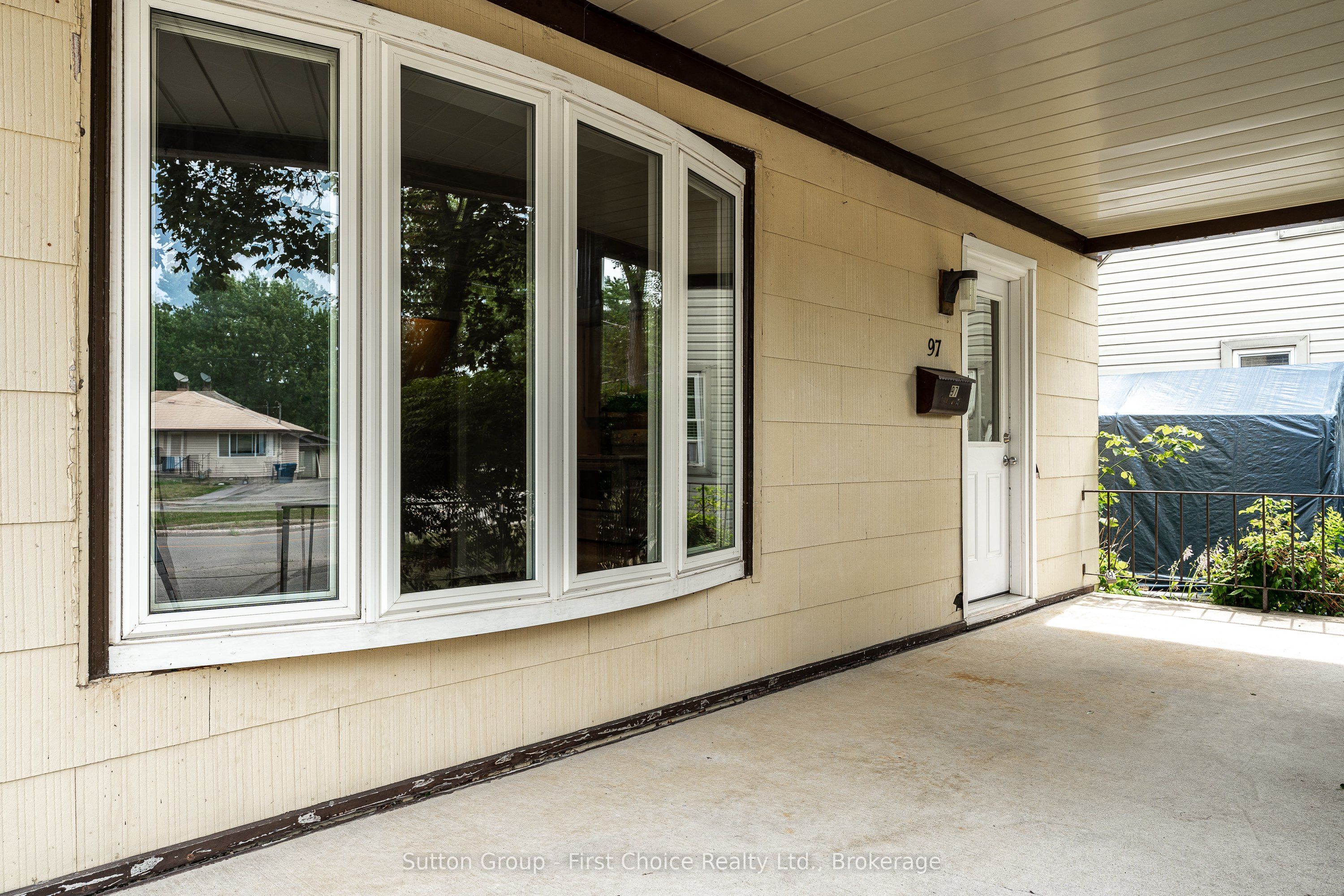 97 Brydges Street, Stratford, ON N5A 1R6 photo 3