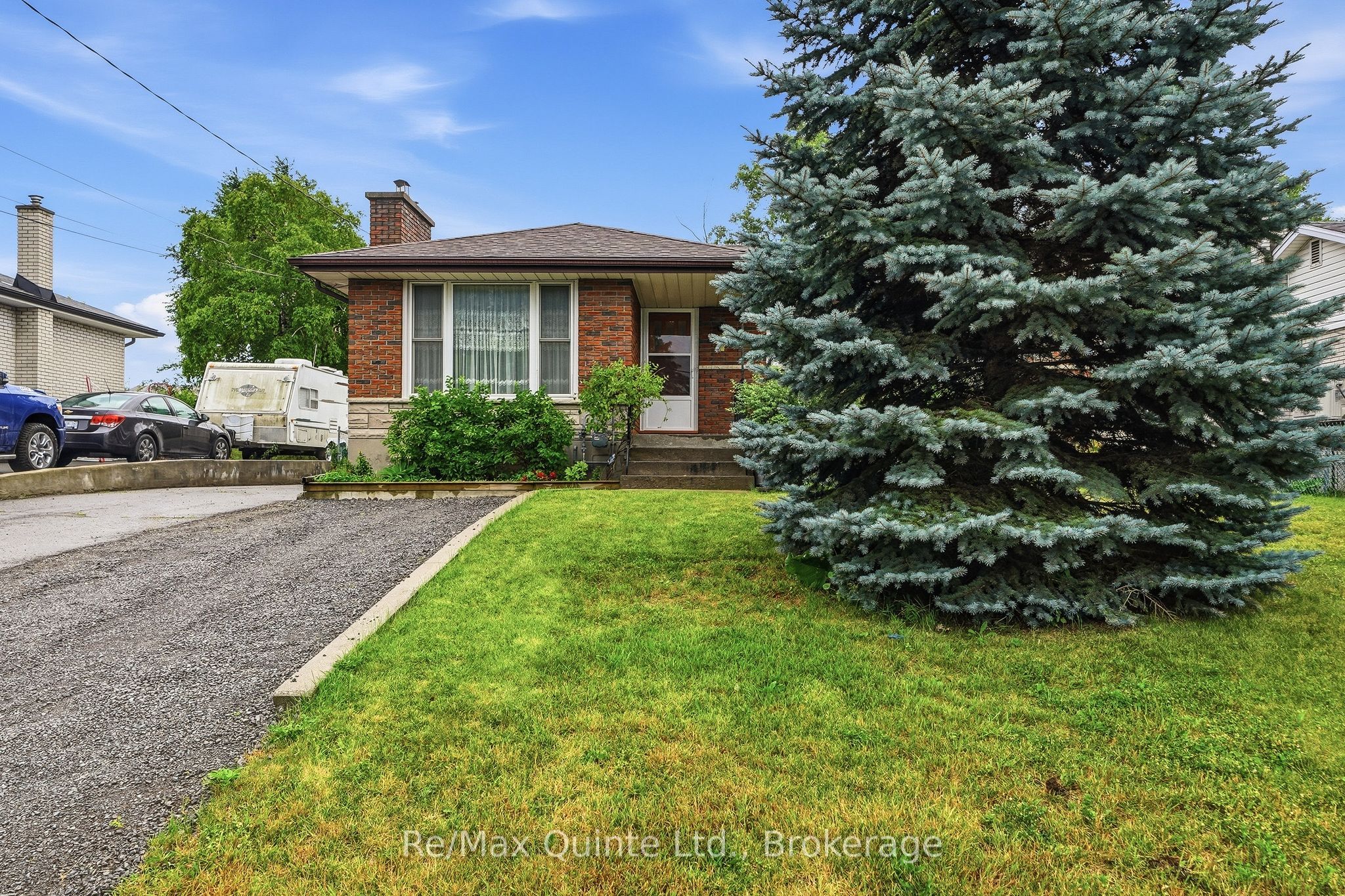 87 Orchard Drive, Belleville, ON K8P 2K6 photo 3