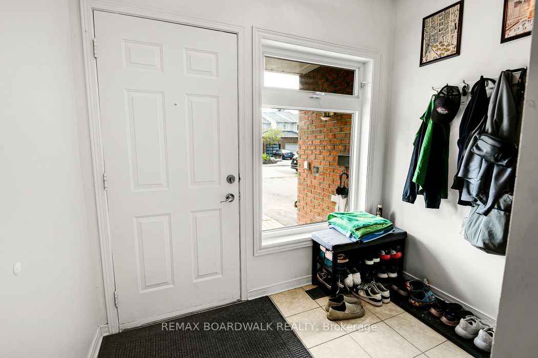 79 HUNTERS GLEN Crescent, Hunt Club - South Keys and Area, ON K1T 3R1 photo 5