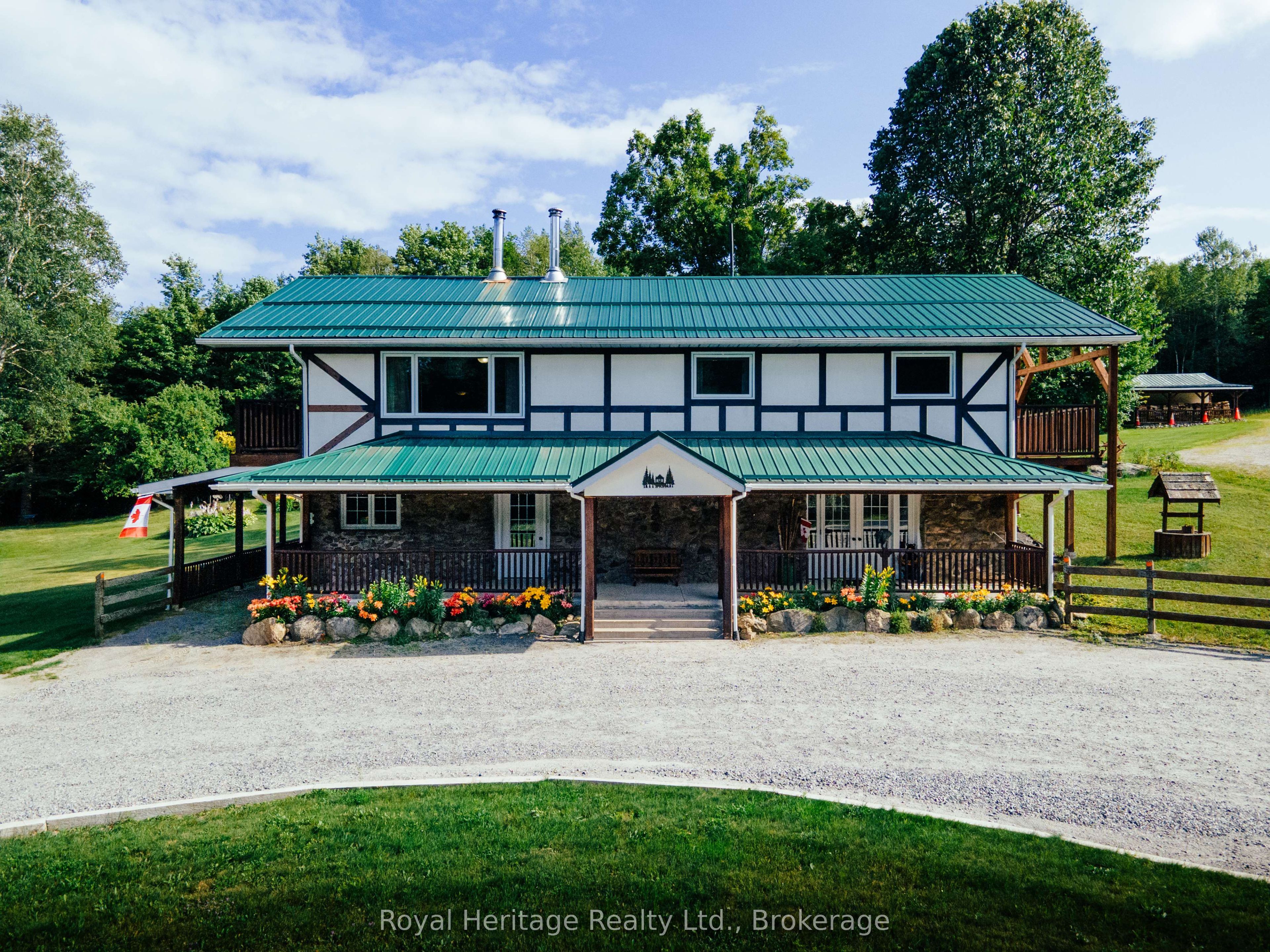 497 Mooney Road, Hastings Highlands, ON K0L 1C0