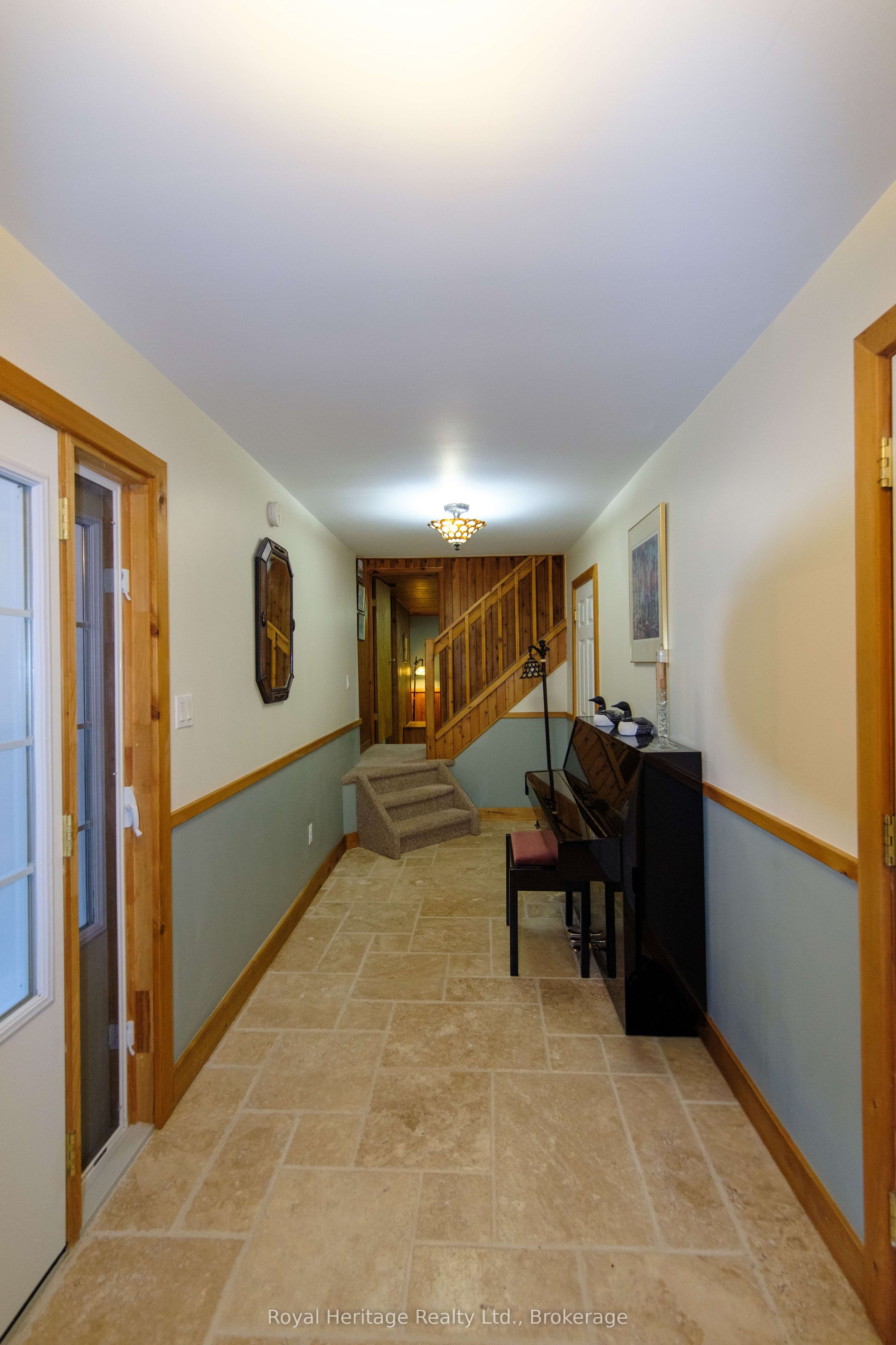 497 Mooney Road, Hastings Highlands, ON K0L 1C0 photo 3