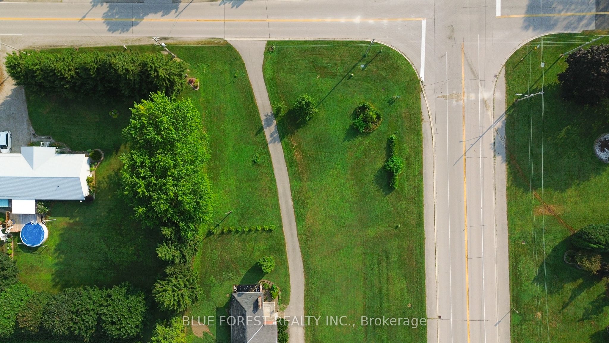 9385 Furnival Road, West Elgin, ON N0L 2C0 photo 4