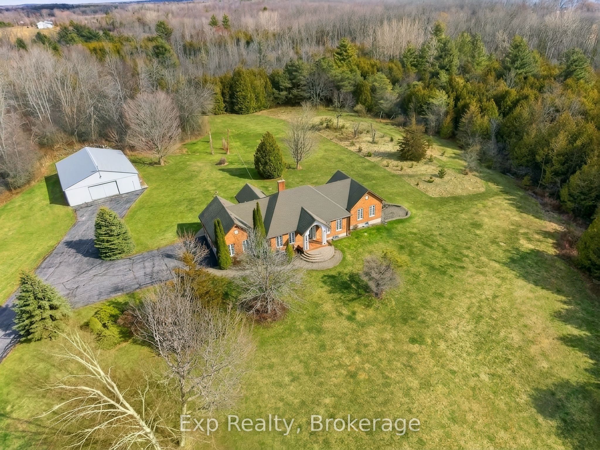 1497 Pentecostal Road, Hamilton Township, ON K9A 4J8