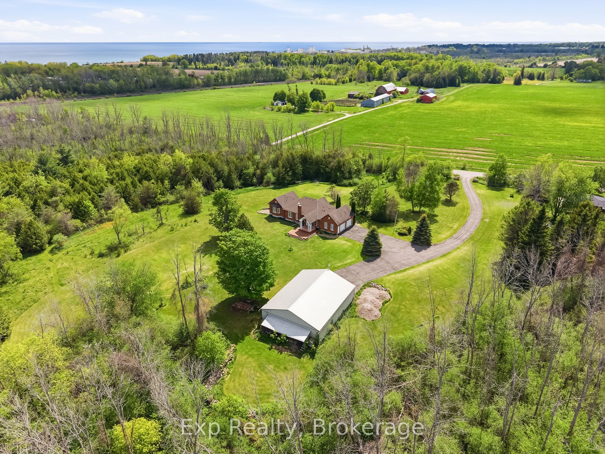 1497 Pentecostal Road, Hamilton Township, ON K9A 4J8 photo 4