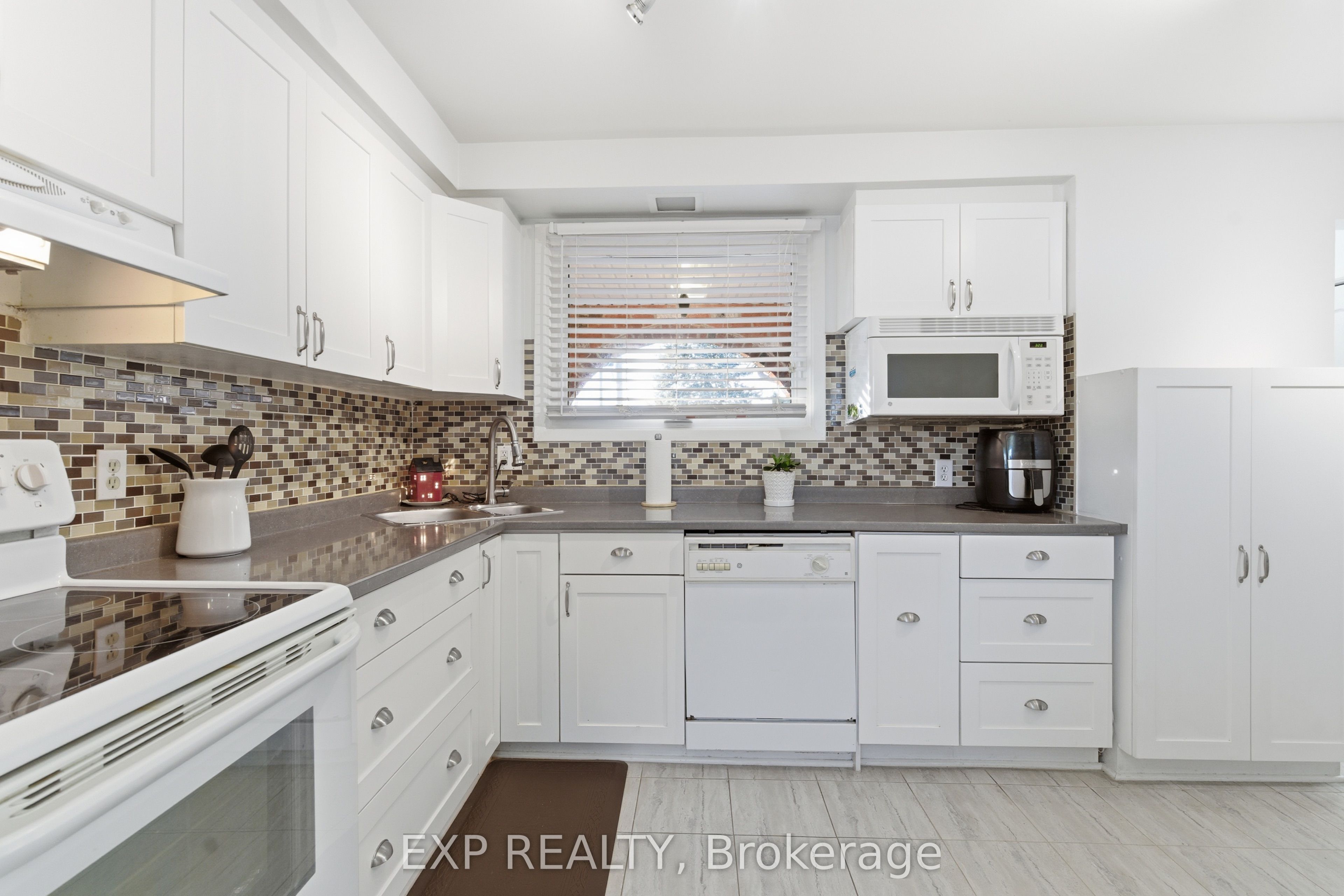 510 1/2 Niagara Street, St. Catharines, ON L2M 3P5 photo 5