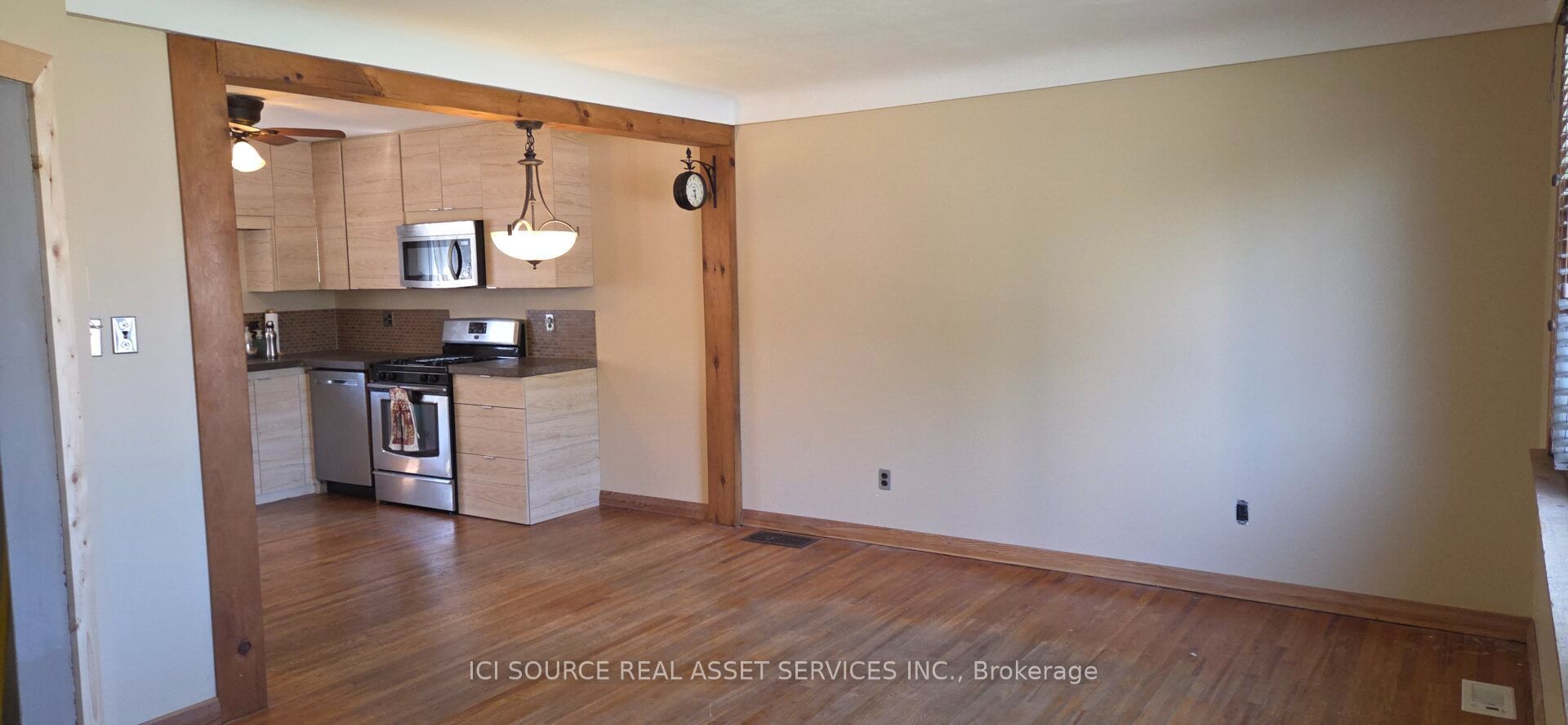 274 East 38th Street, Hamilton, ON L8V 4G3 photo 5