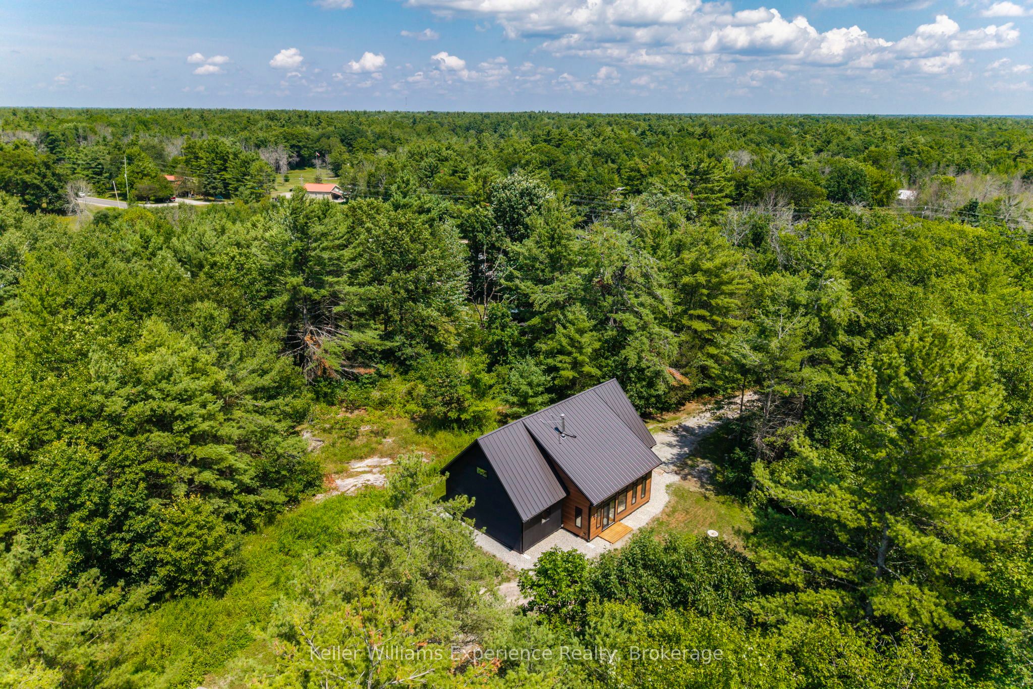 753 Honey Harbour Road, Georgian Bay, ON L0K 1S0